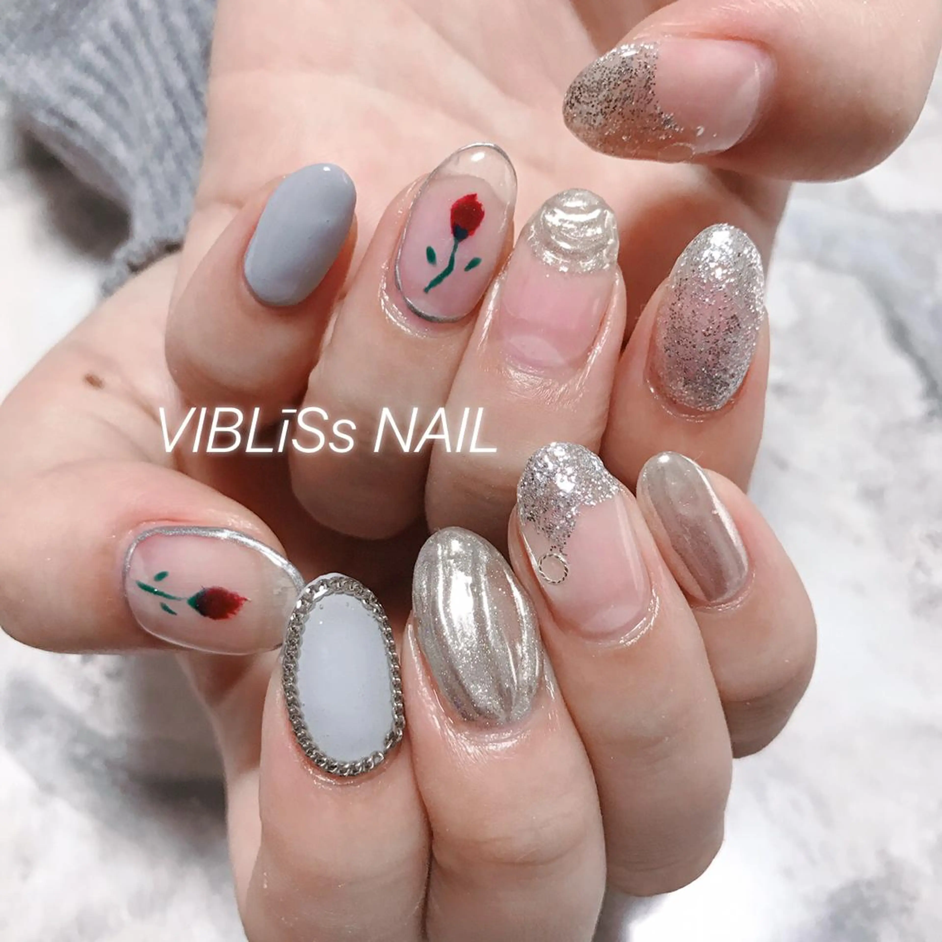 ネイル VIBLīSs nailのネイルデザイン