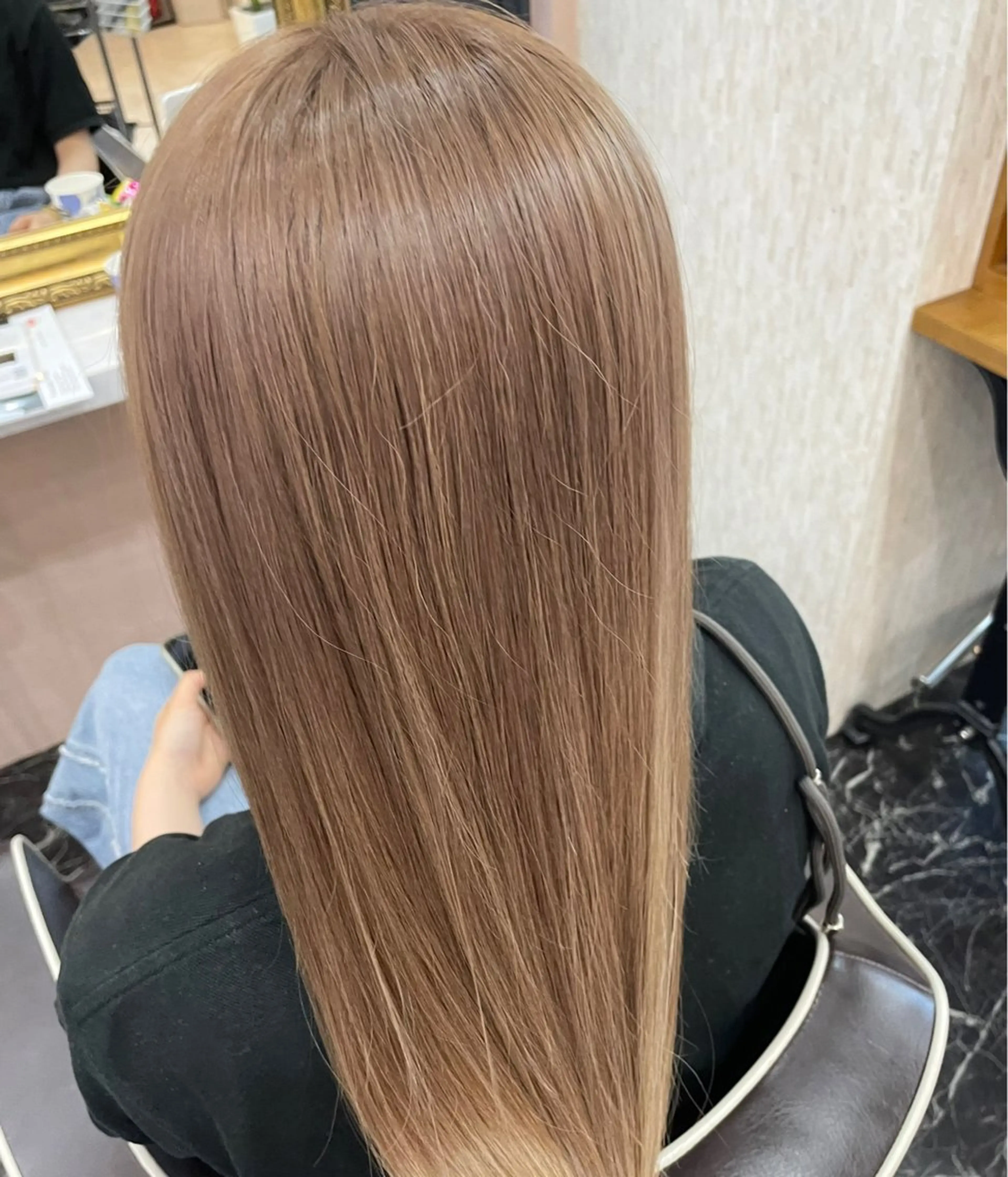 業界最安値‼️髪質改善【高濃度水素トリートメント 】ULTOWA トリートメント＋フルカラー＋カット ¥13000の写真