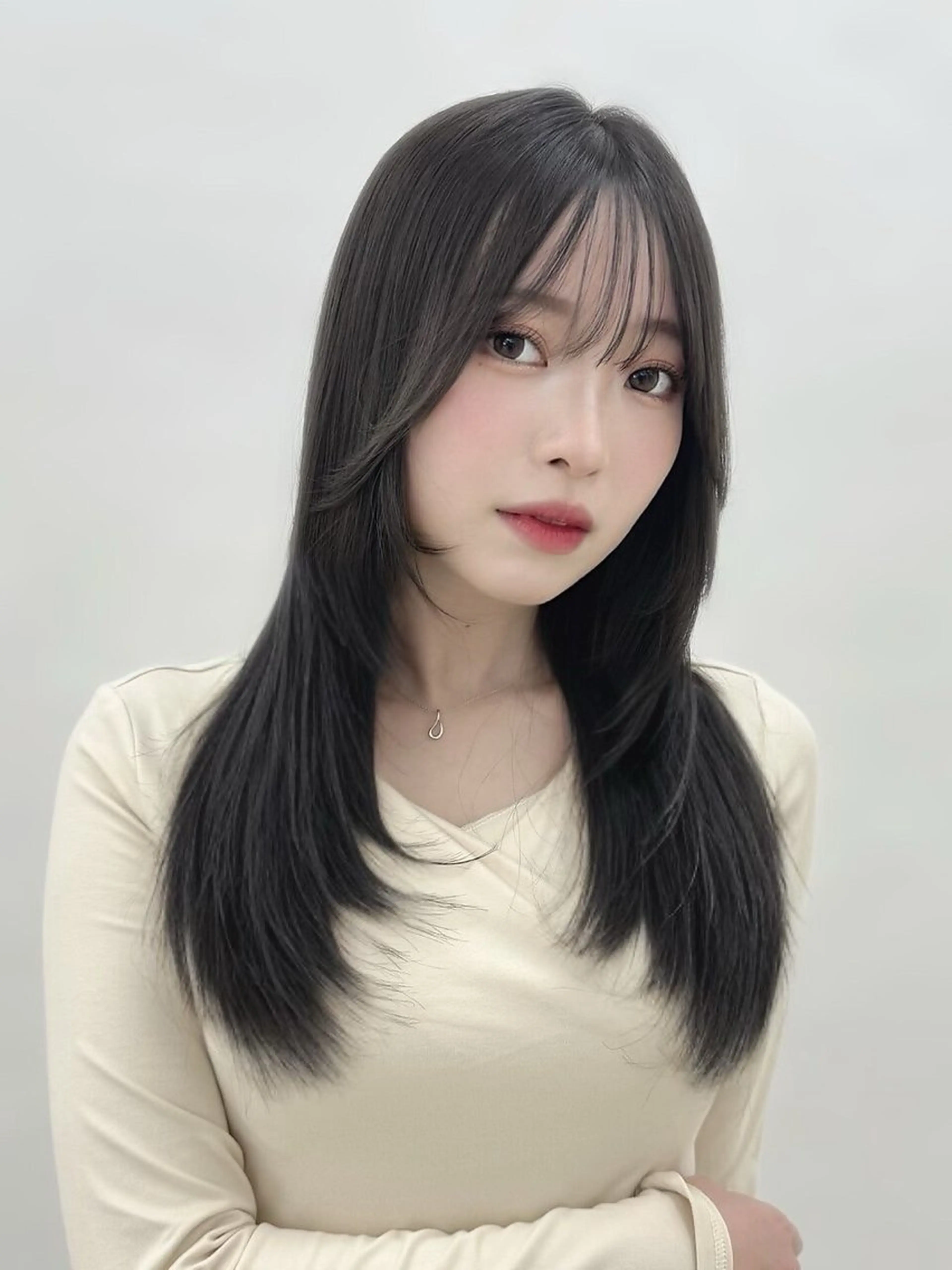 ロング ショートボブ ボブ 顔周りカット ハイライト レイヤーカット カット ヘアカラー トリートメント SUZU/岡山/矯正 ブリーチ/レイヤーのヘアスタイル