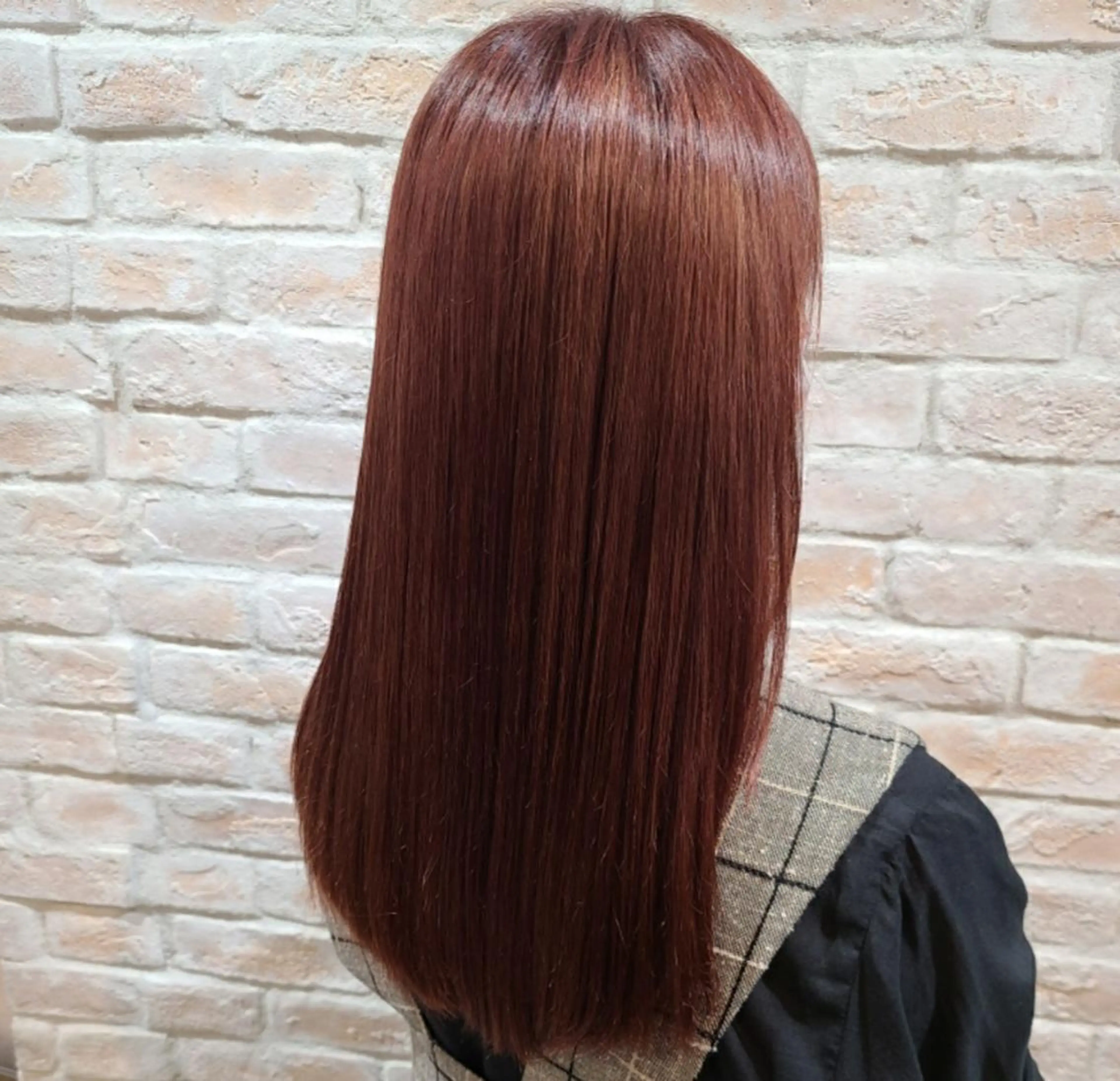 ロング 赤松 摩美のヘアスタイル