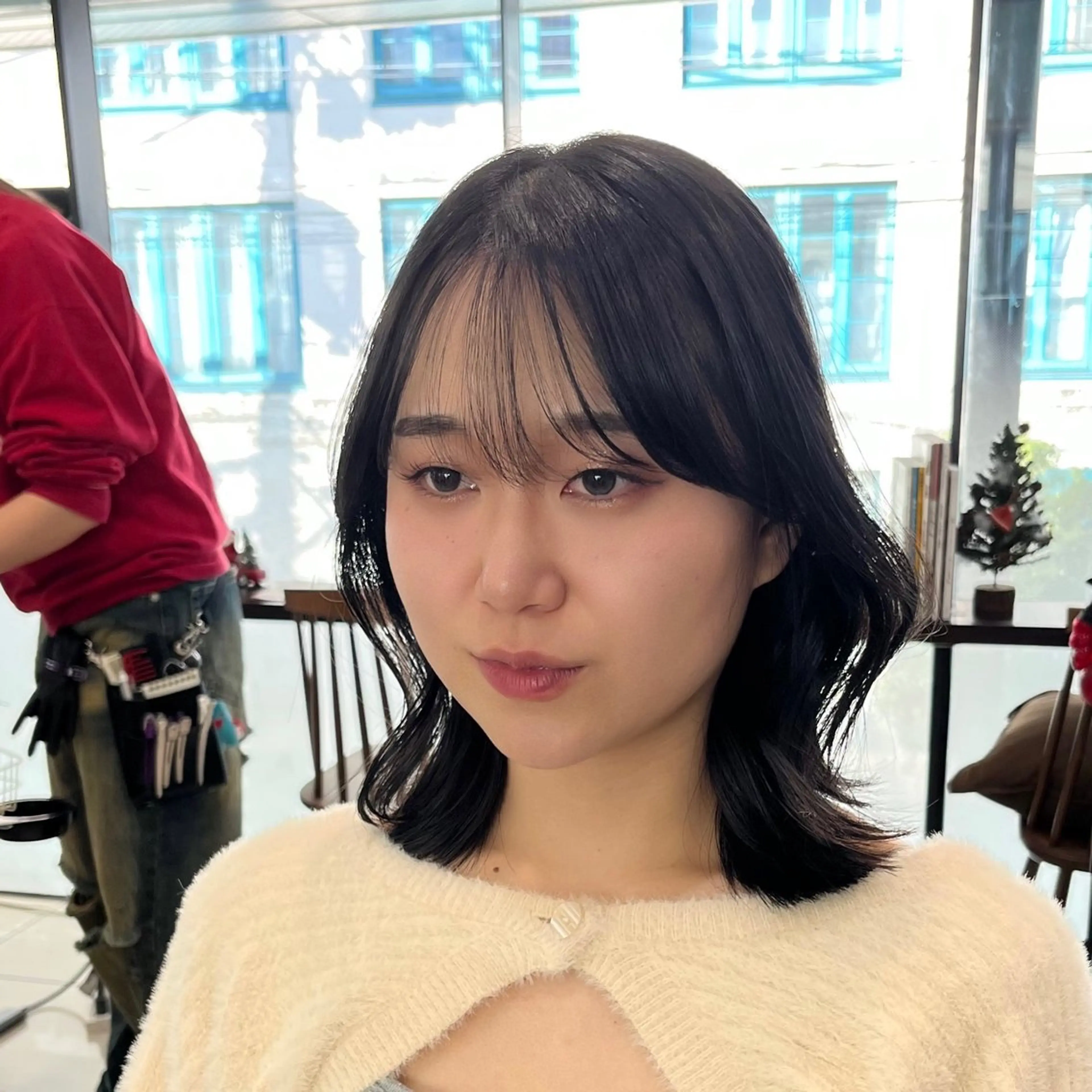 セミロング タンバルモリパーマ 礒井メンキのヘアスタイル
