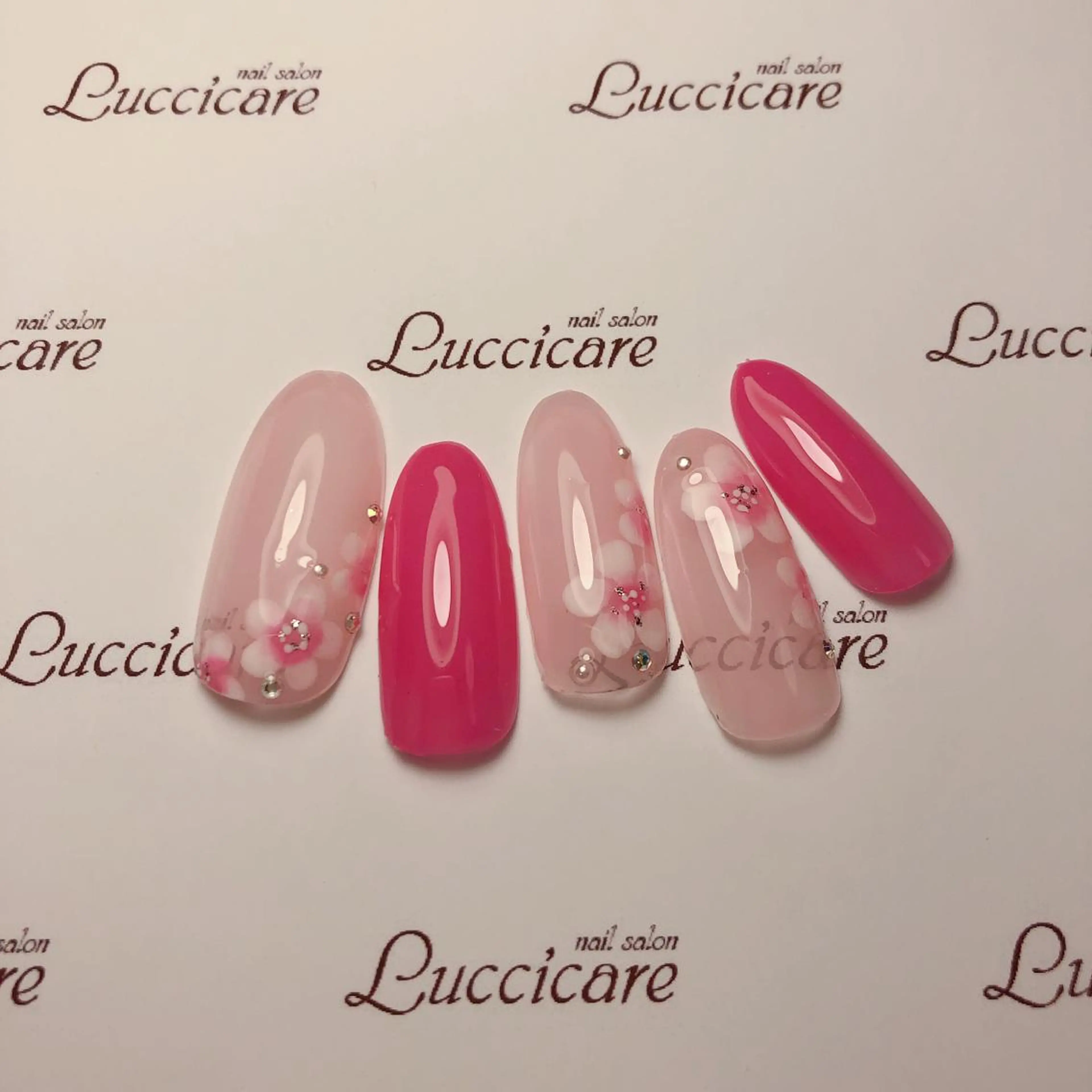 ネイル 高田 ちかこのネイルデザイン