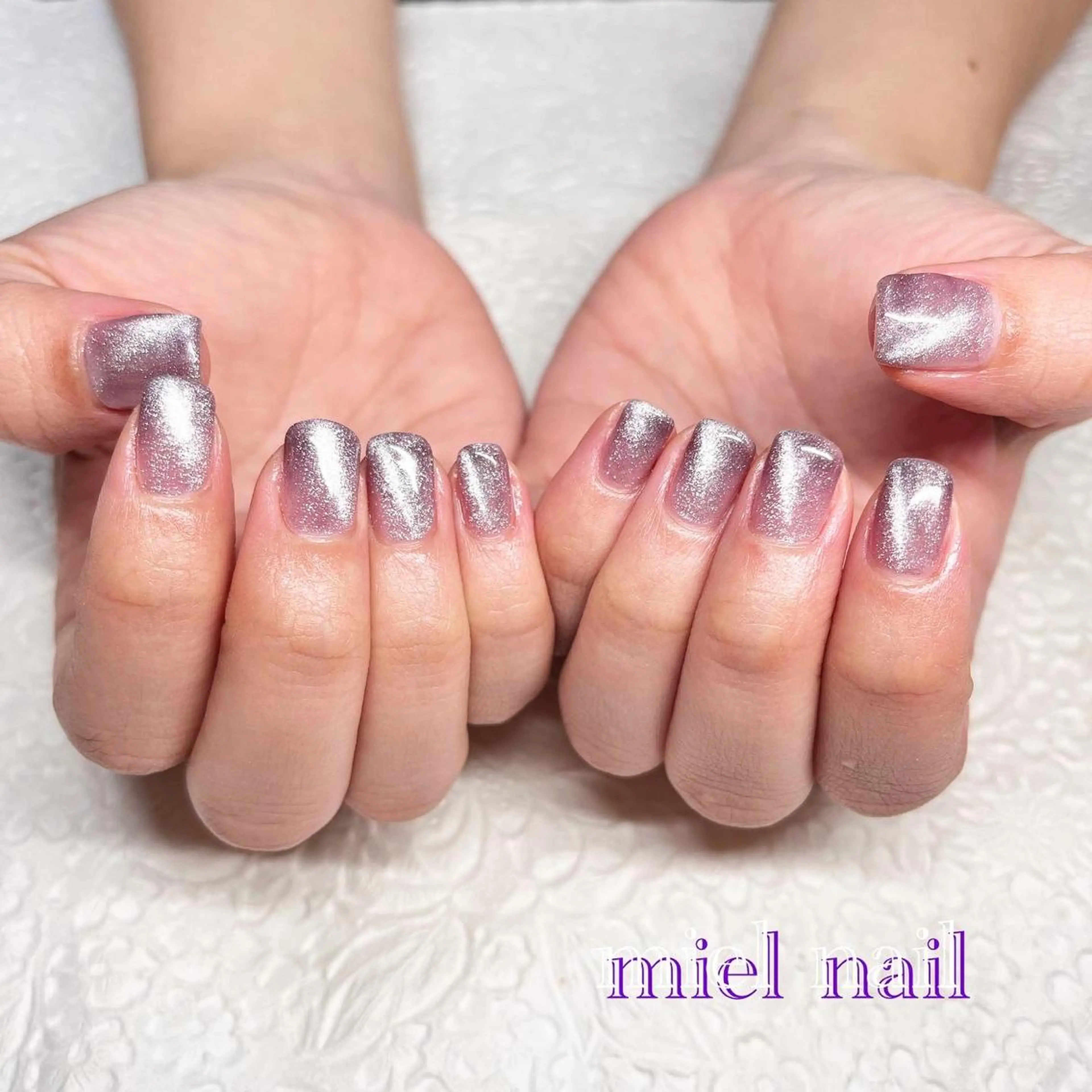 ネイル キラキラネイル マグネットネイル 冬ネイル ハンドネイル miel nailのネイルデザイン
