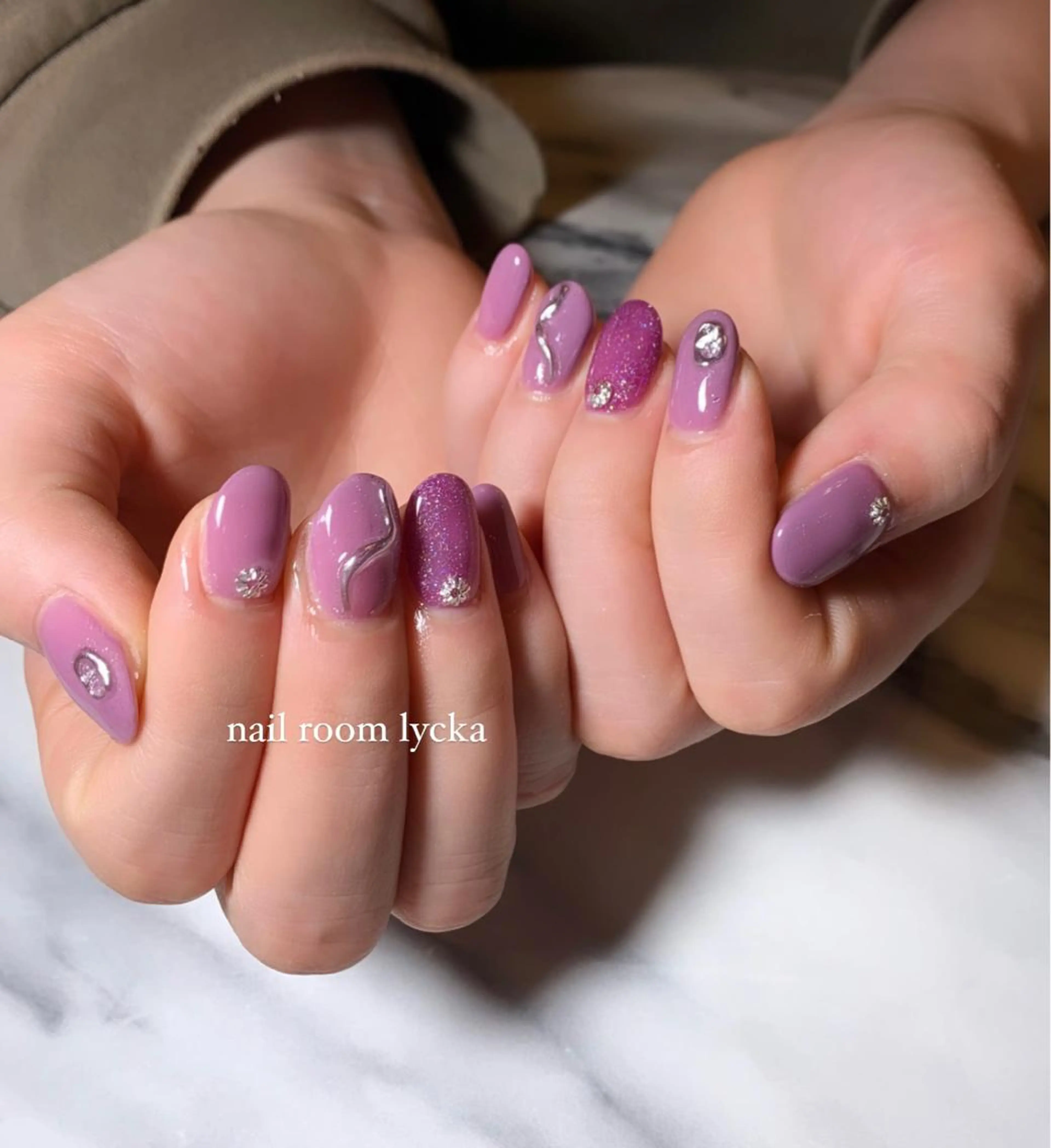 ネイル ﾈｲﾙﾙｰﾑﾘｯｶ 𝐦𝐚𝐲𝐮のネイルデザイン