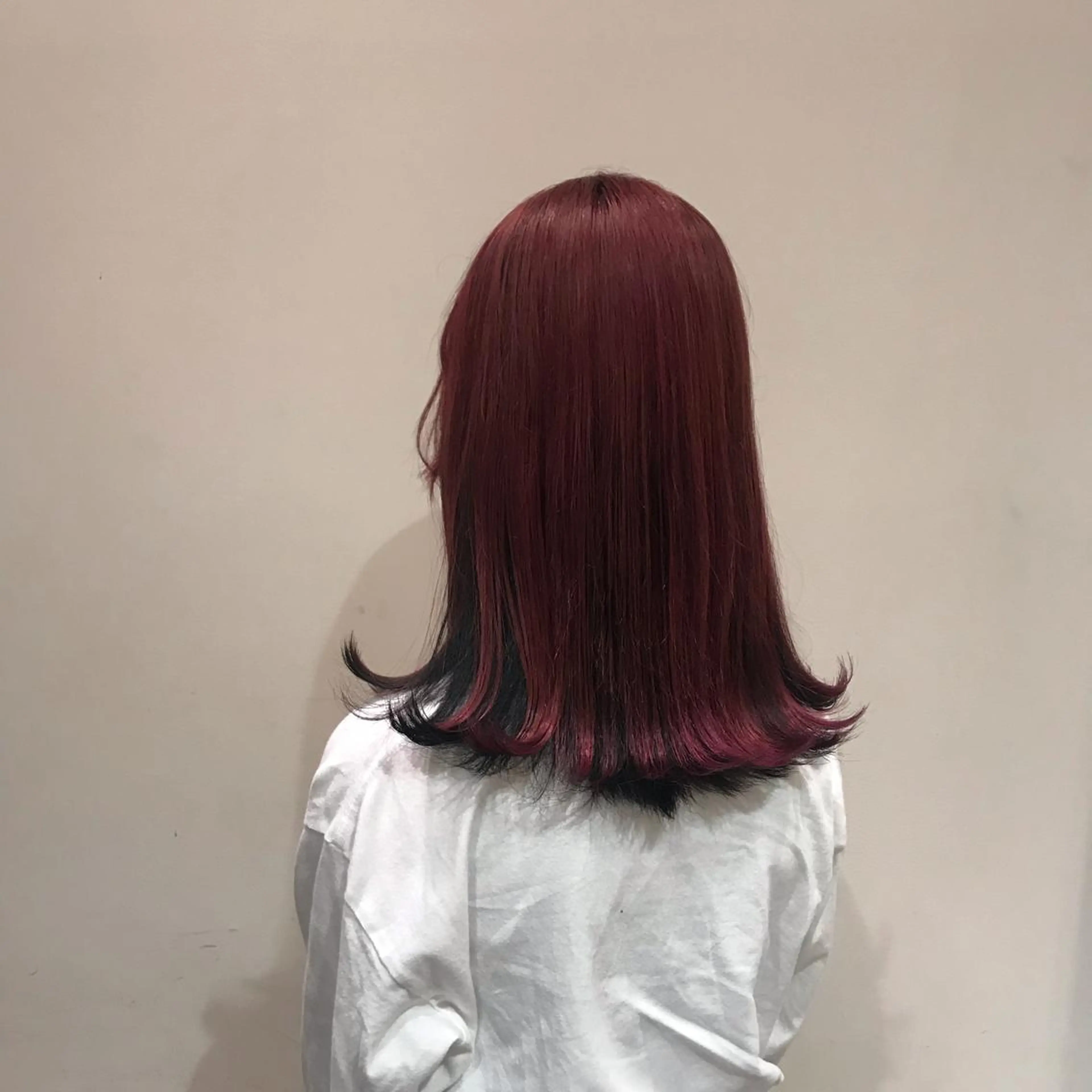 カラー インナーカラー BLANCO所属・杉浦 里奈のヘアスタイル