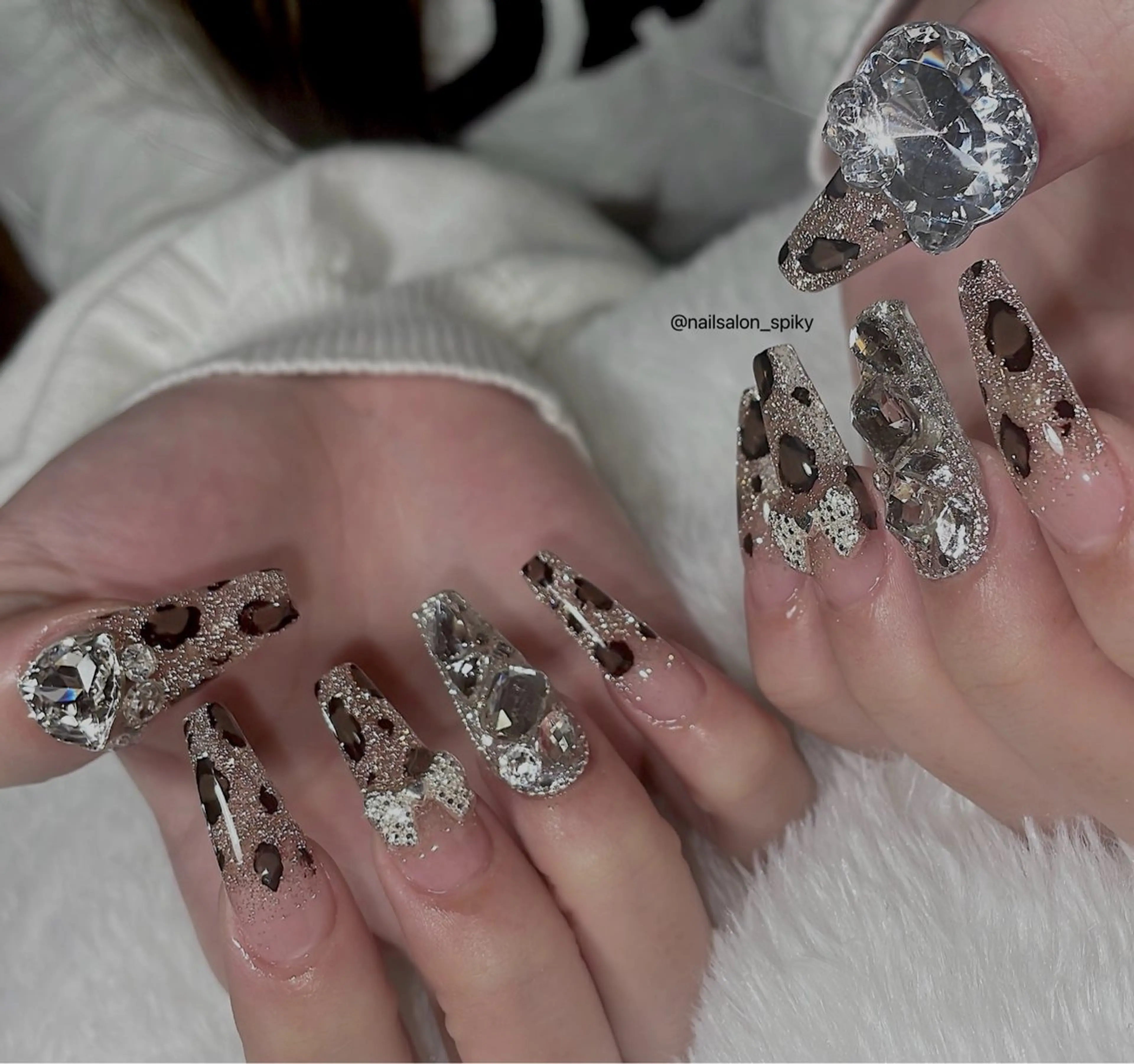 ネイル Spiky とうげ ふうかのネイルデザイン