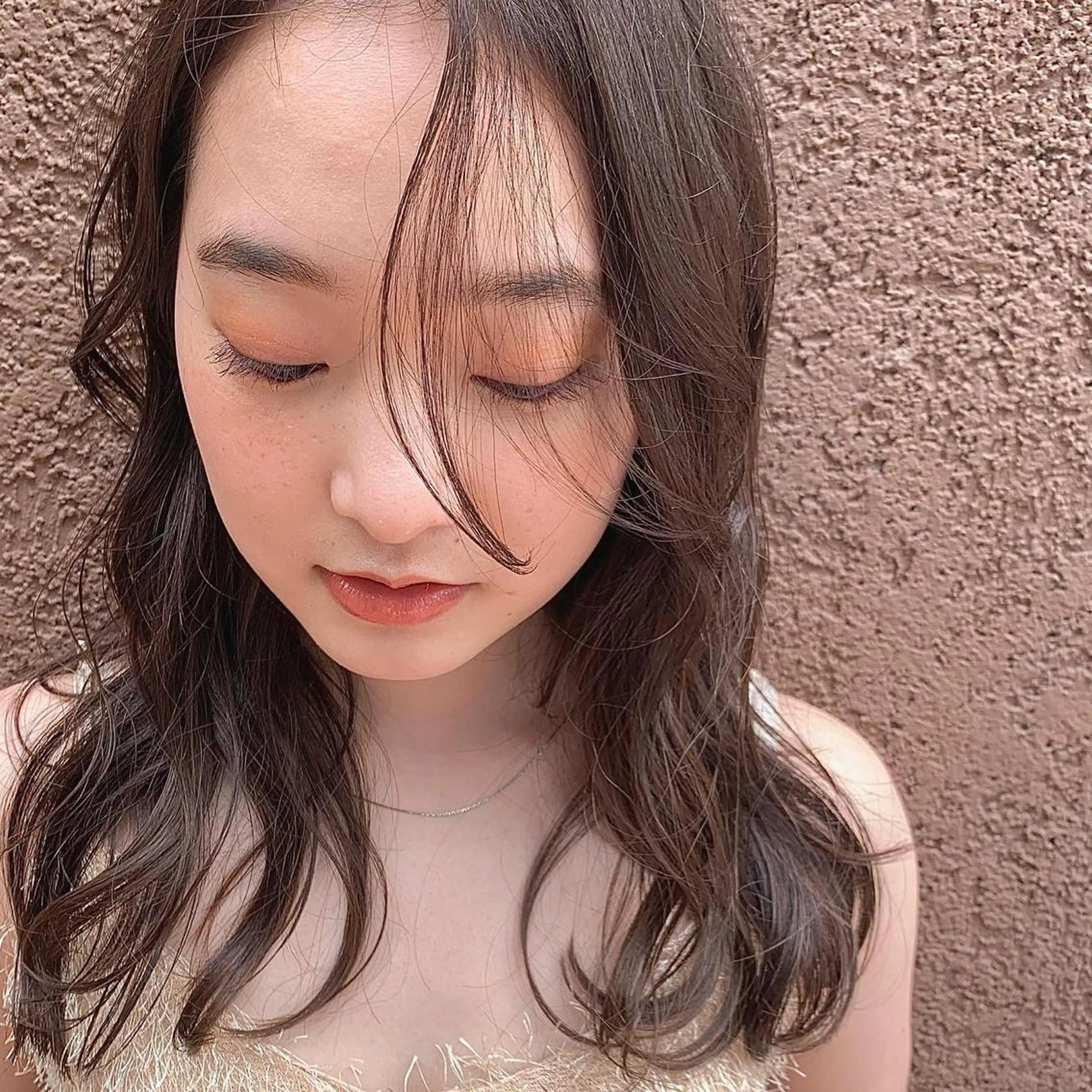 セミロング 下川 由貴のヘアスタイル