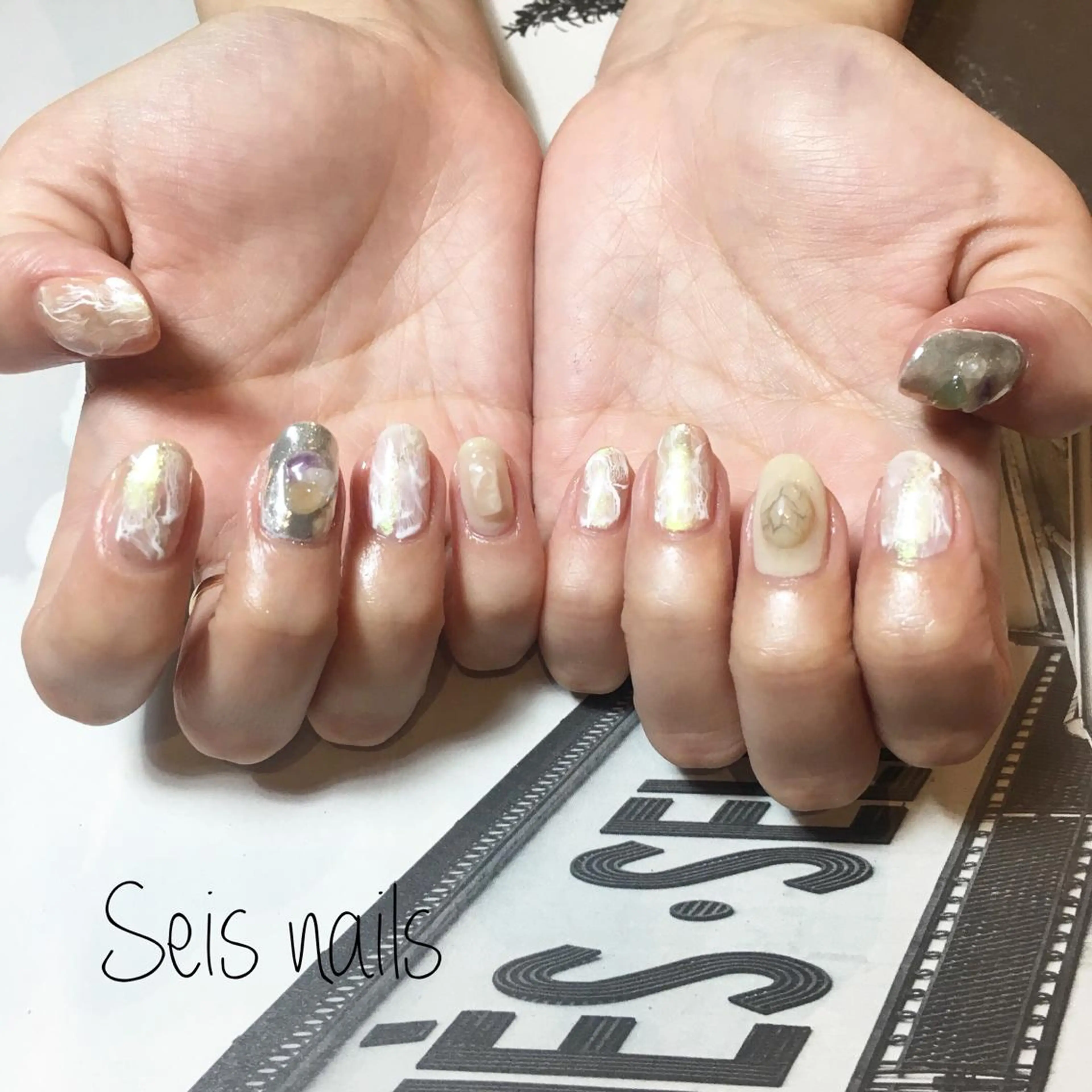 ネイル Seis Shihoのネイルデザイン