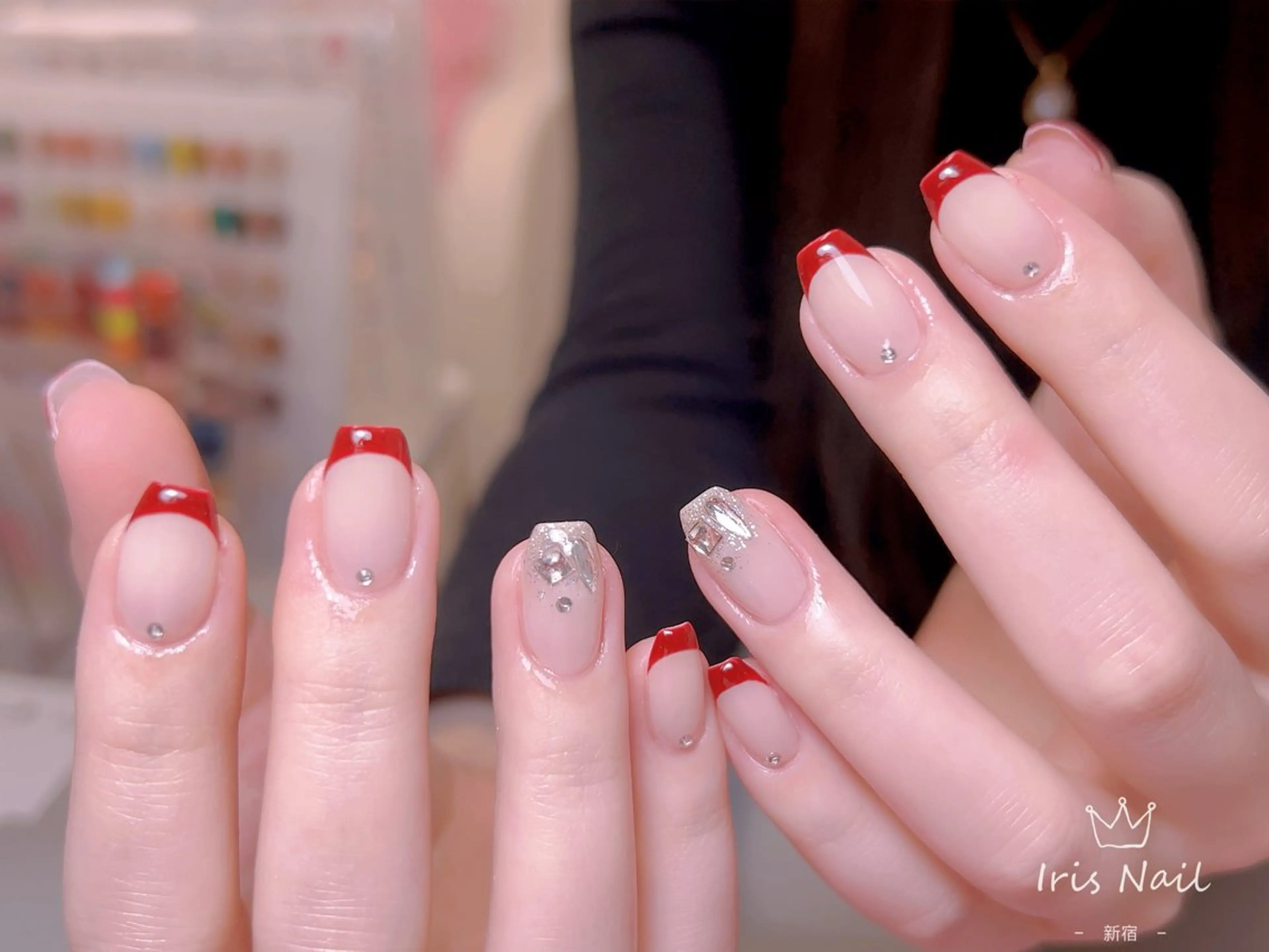 ネイル フレンチネイル ジェルネイル グラデーション 韓国ネイル マグネットネイル ハンドネイル 【長さ出し】 IRIS NAILのネイルデザイン