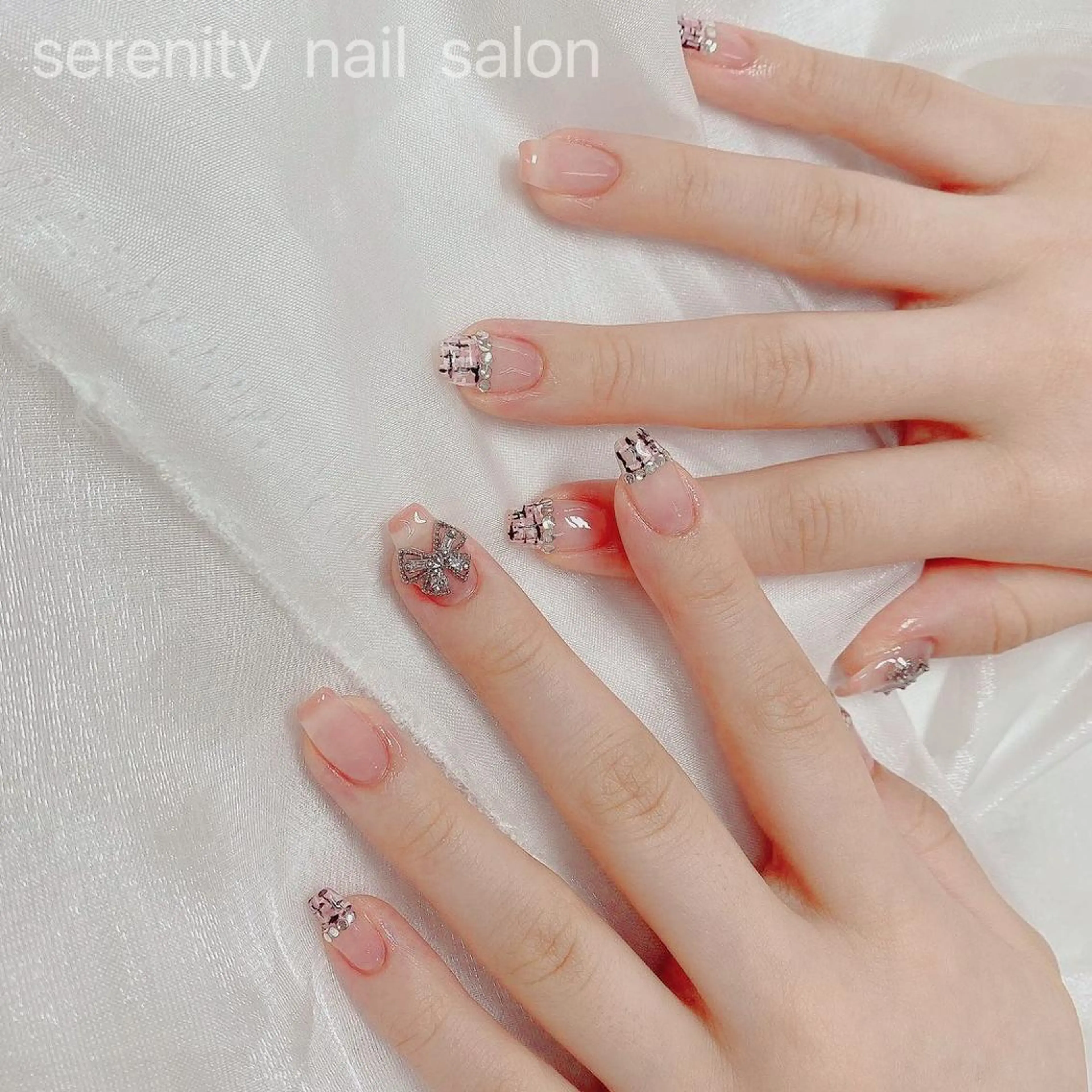 ネイル ハンドネイル ハンドケア ✨Serenity Nail salonのネイルデザイン