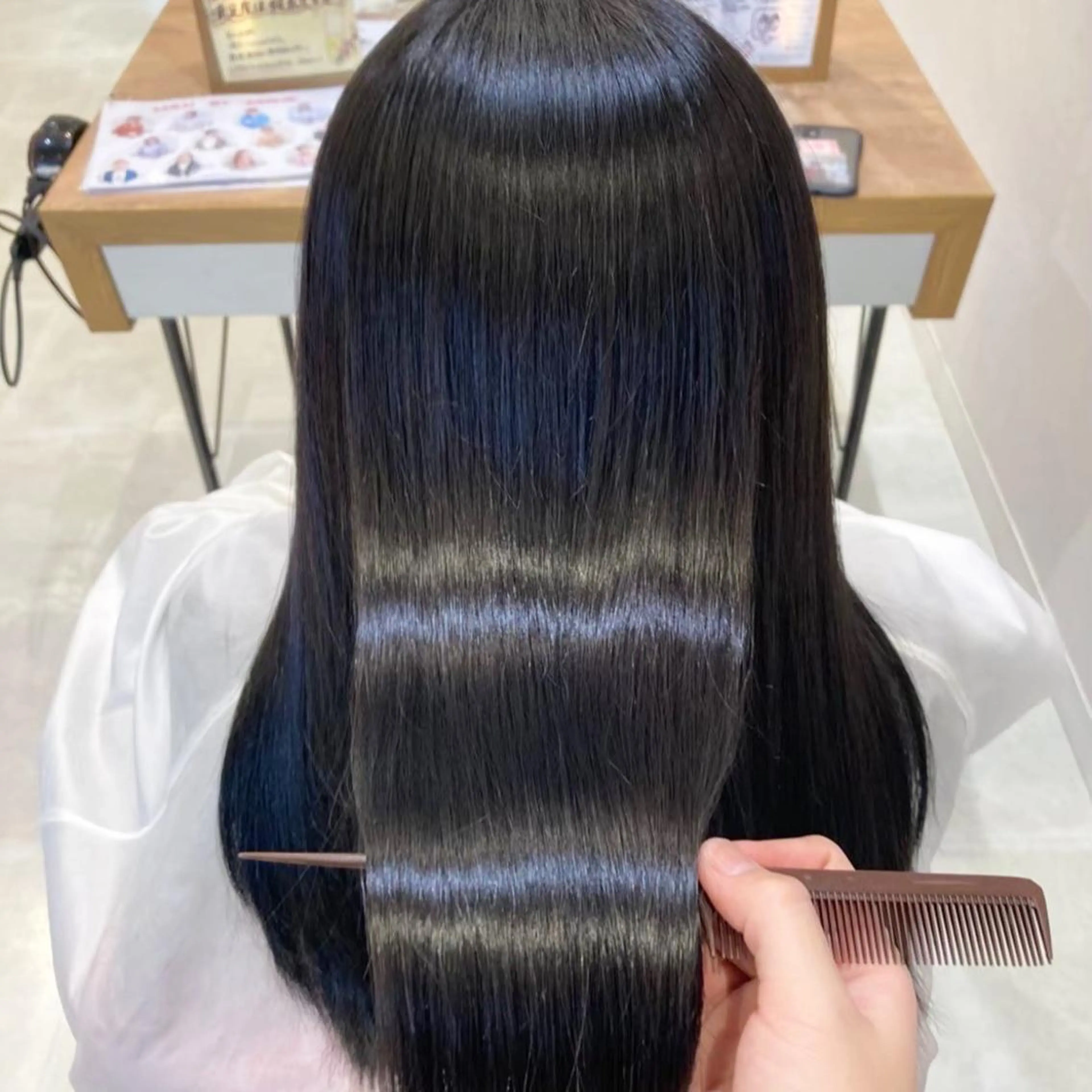 【✨ご新規様限定✨】全体の縮毛矯正(ストレートパーマ)➕トリートメントの写真