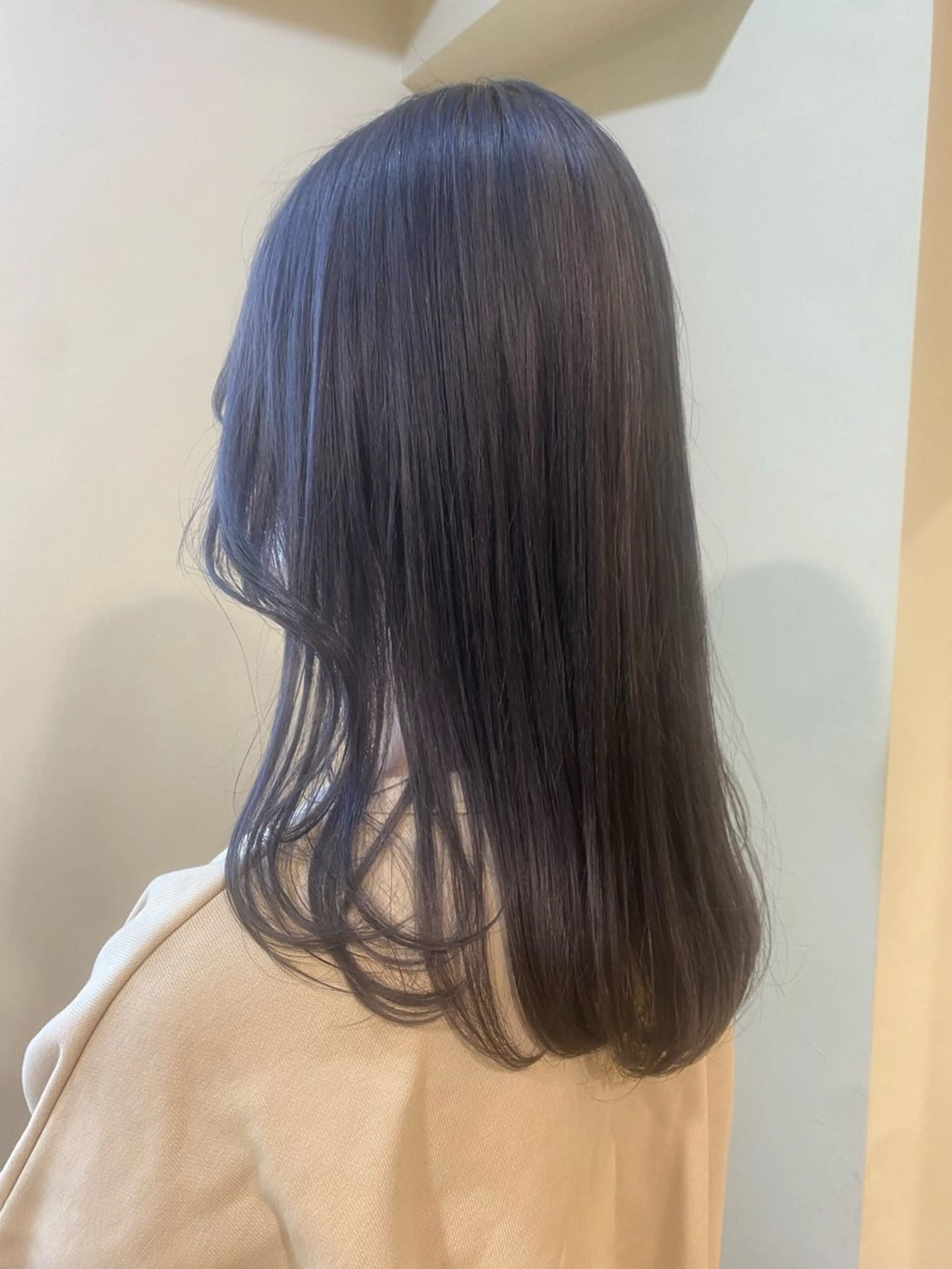 ミディアム カラー ブルーカラー ブルージュ グレージュ カット ヘアカラー トリートメント 🌈デザインヘア職人 Kaede🌈のヘアスタイル