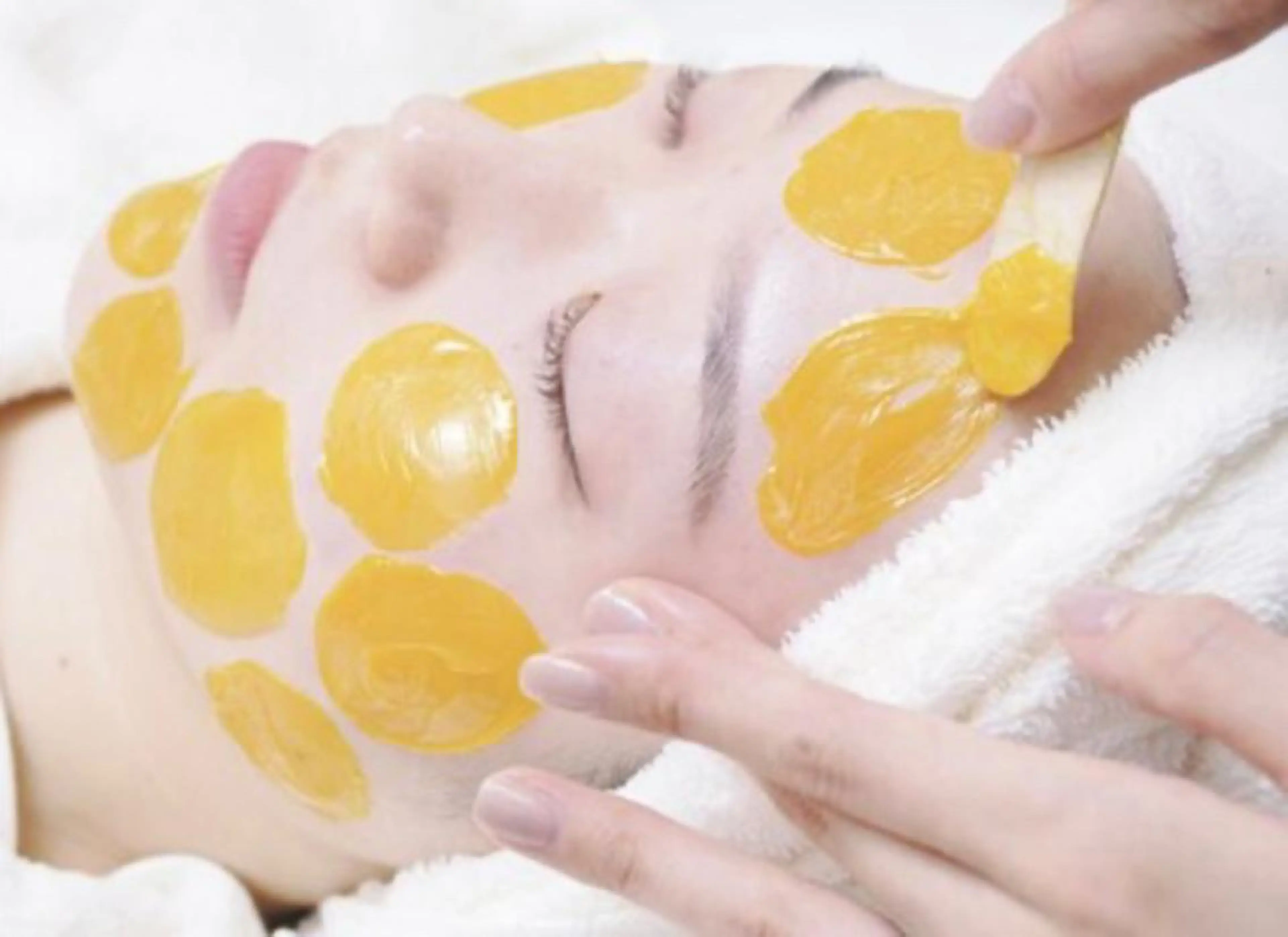 【フェイスワックス脱毛】フェイスワックス脱毛✨つるつる滑らか肌に🥚保湿パック付き⭐️の写真