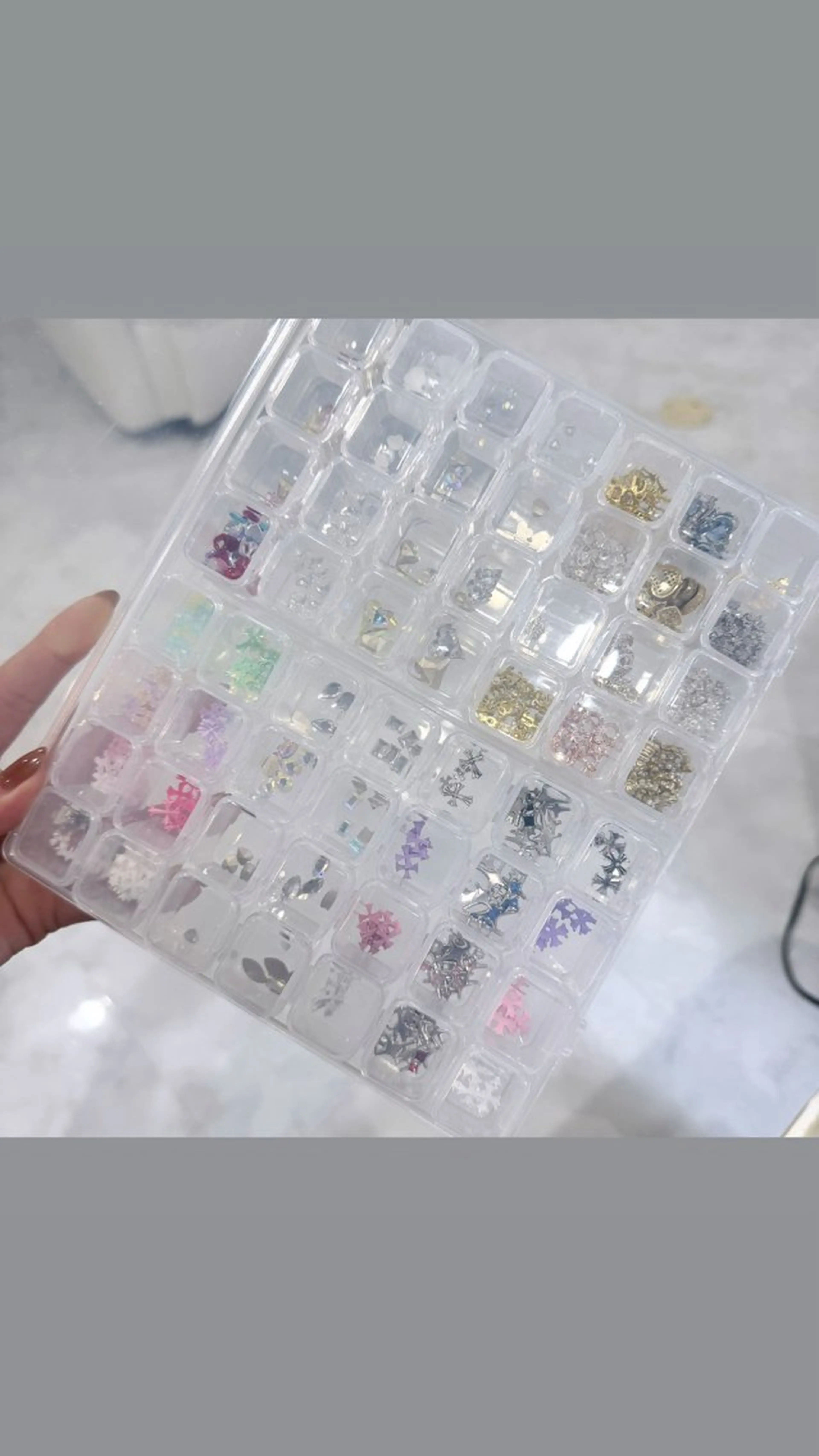 ネイル amiLe 🎀yuunaのネイルデザイン