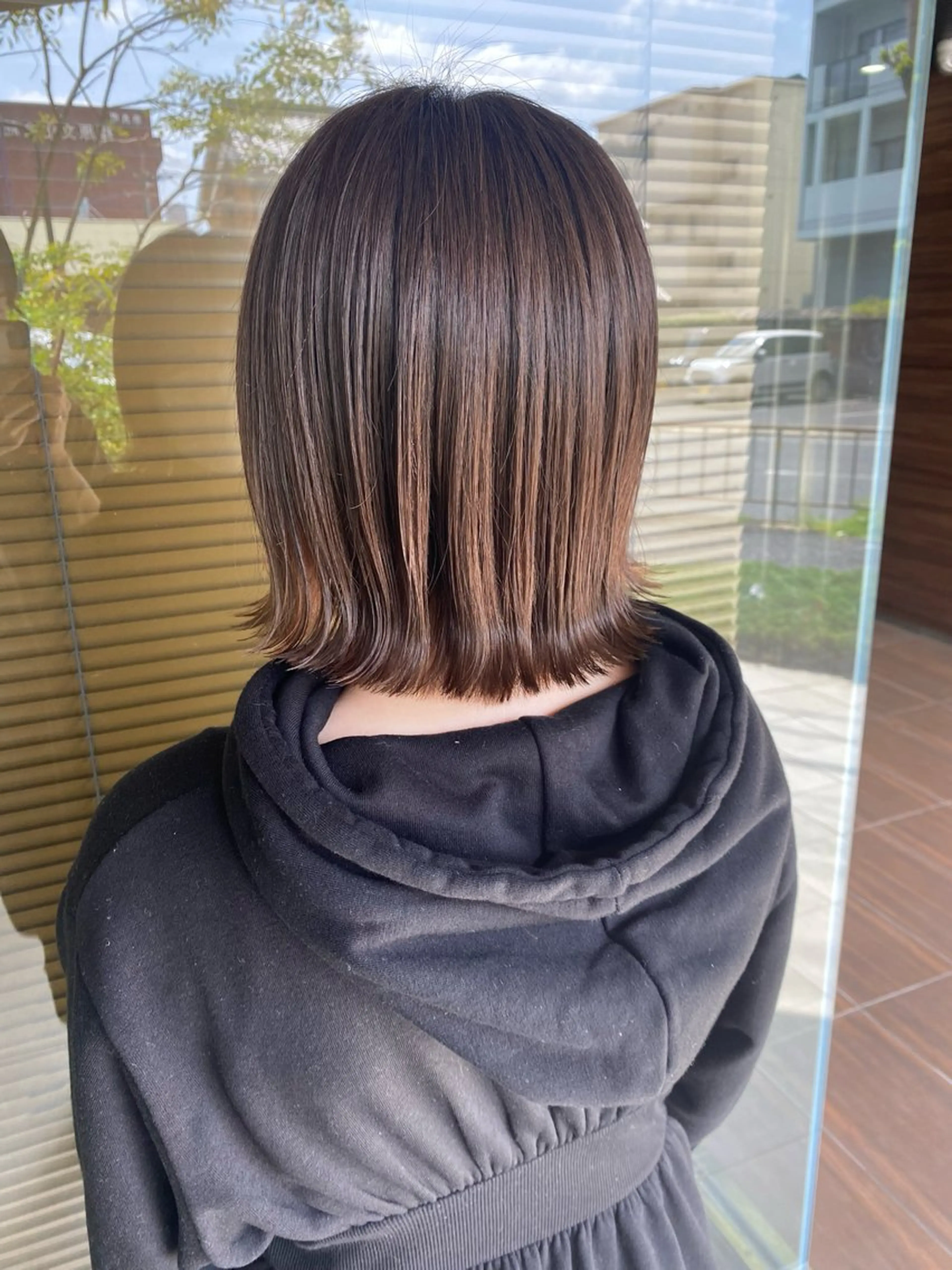 ショート 切りっぱなしボブ ボブ ショートヘア 外ハネヘア ef西大寺所属・Koyo  ボブ / レイヤースタイルのヘアスタイル