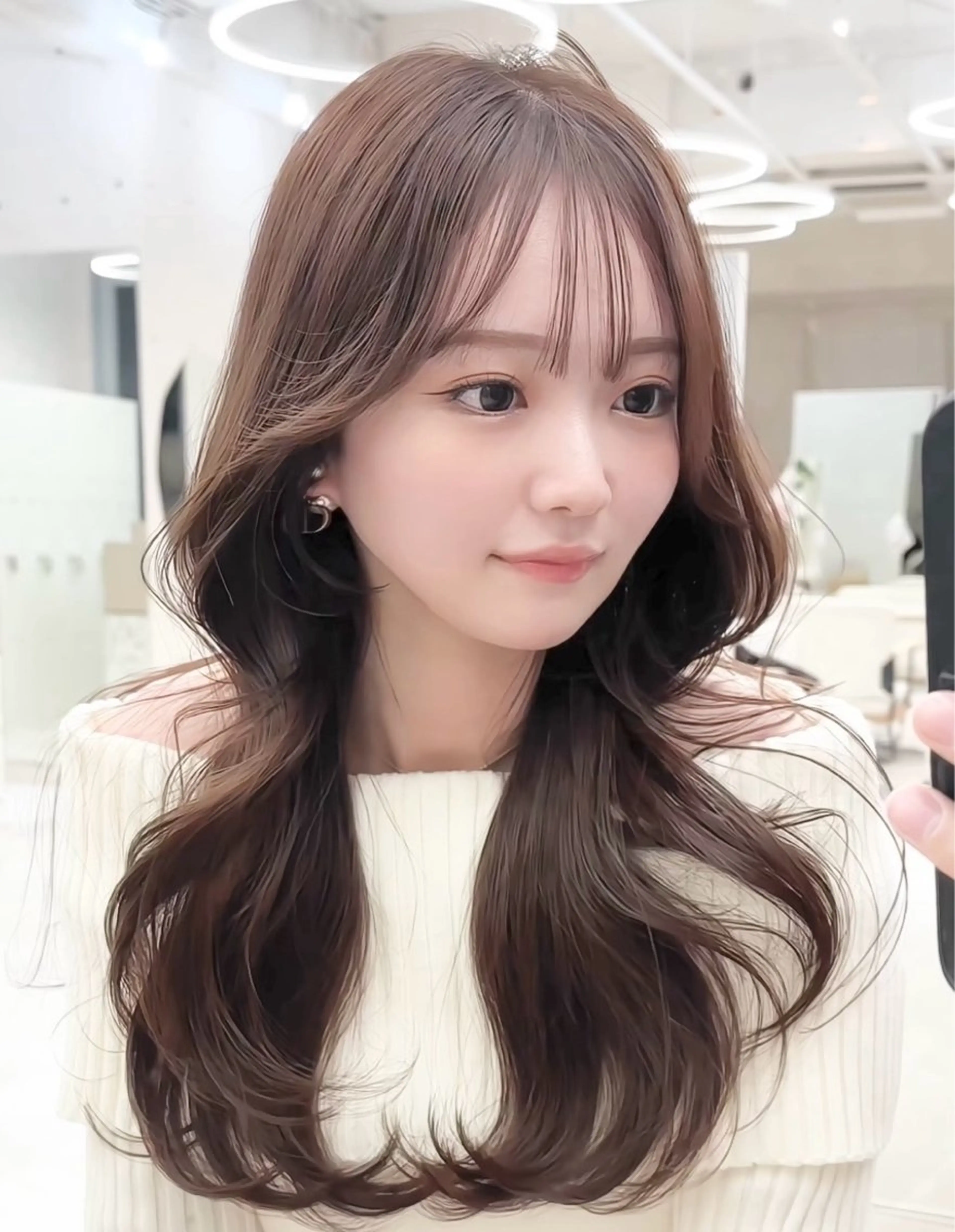 ロング カット 韓国レイヤー/天神 ダブルカラー/真白のヘアスタイル