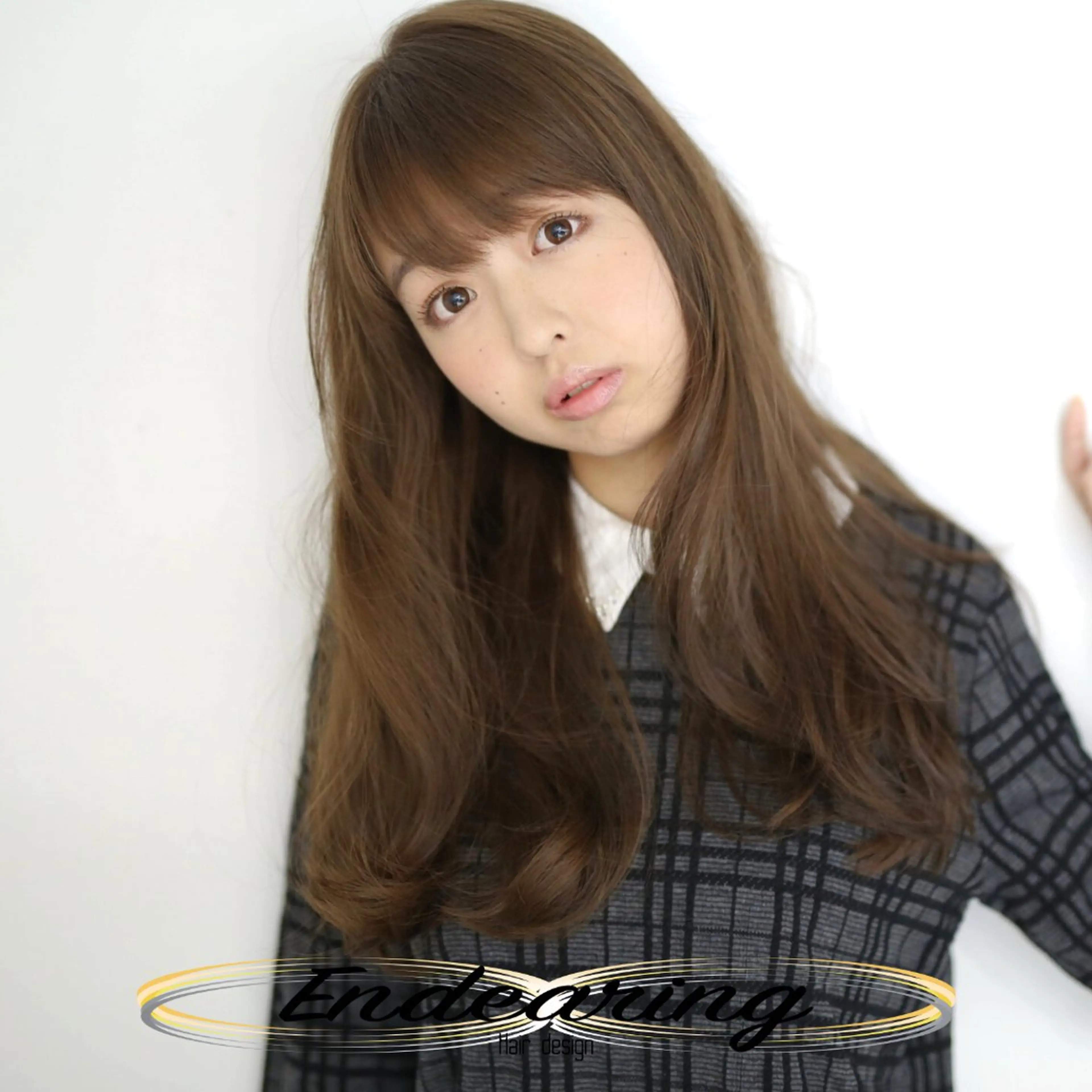 ロング レイヤーカット ロング ローレイヤー カット ヘアカラー Endearing 銀座/レイヤーカットのヘアスタイル