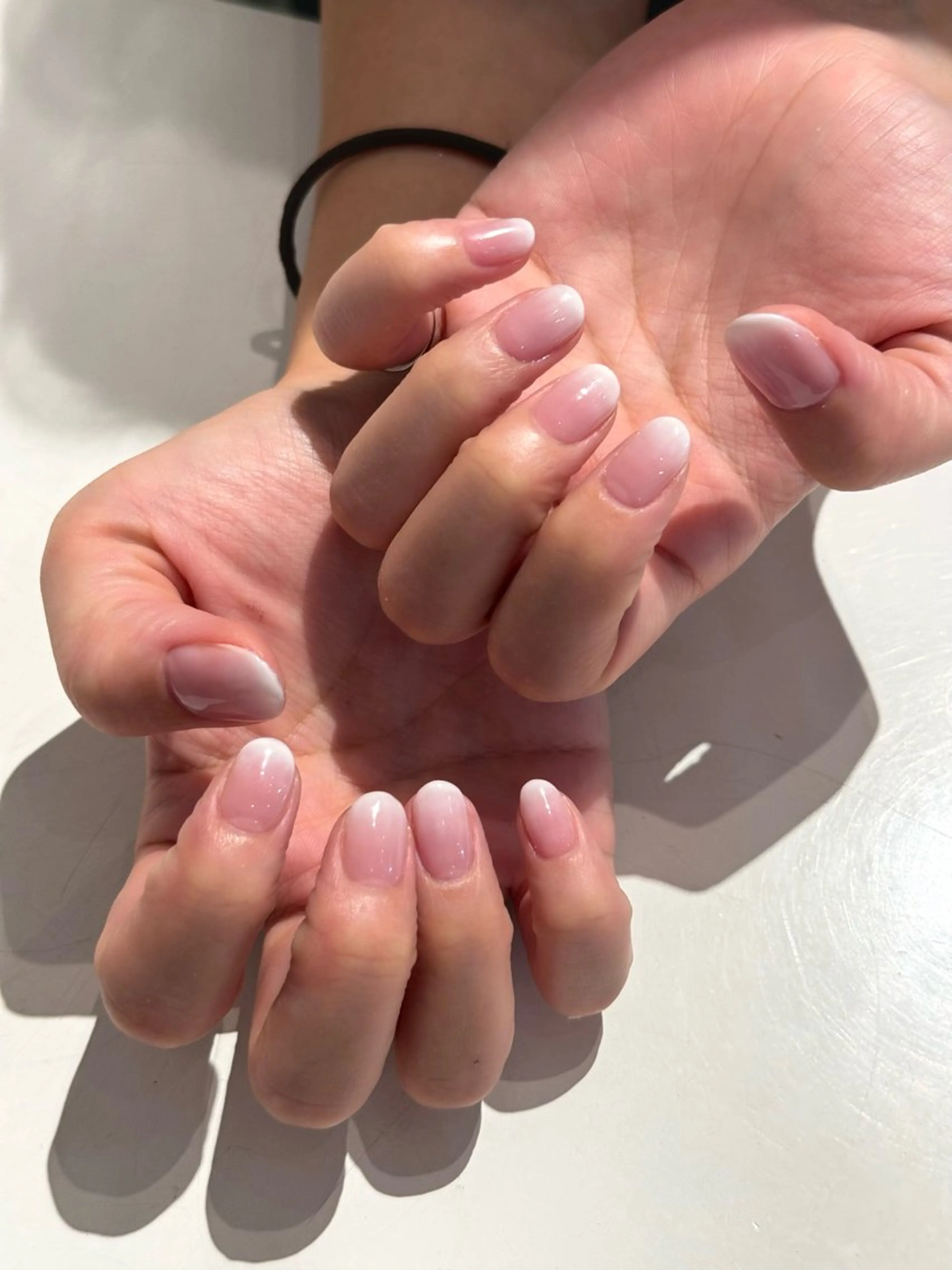 【オフ無し】20色限定！ハンドグラデーションの写真