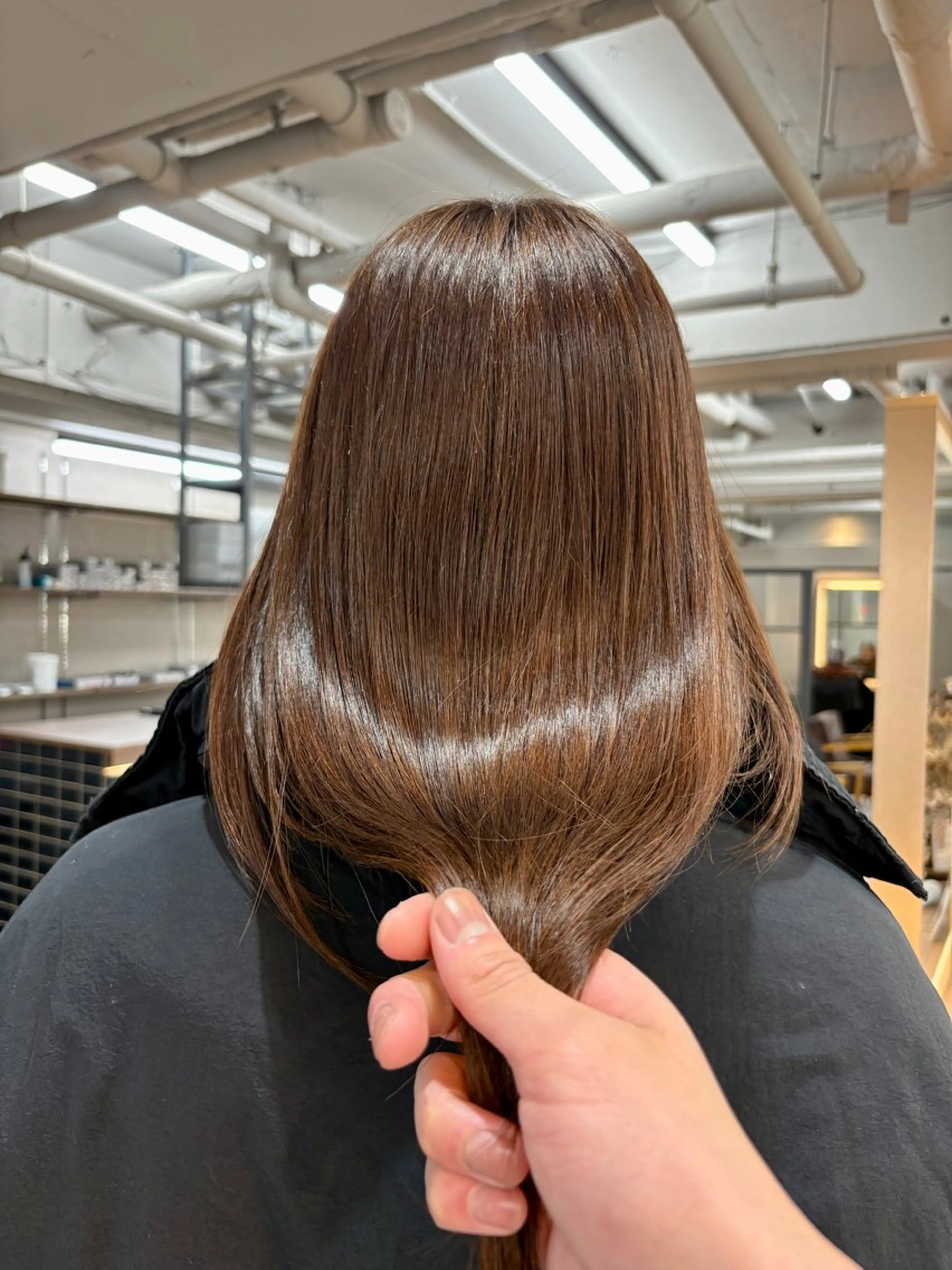 セミロング 髪質改善 ヘアカラー 💎艶髪／美髪特化 世麗💎のヘアスタイル