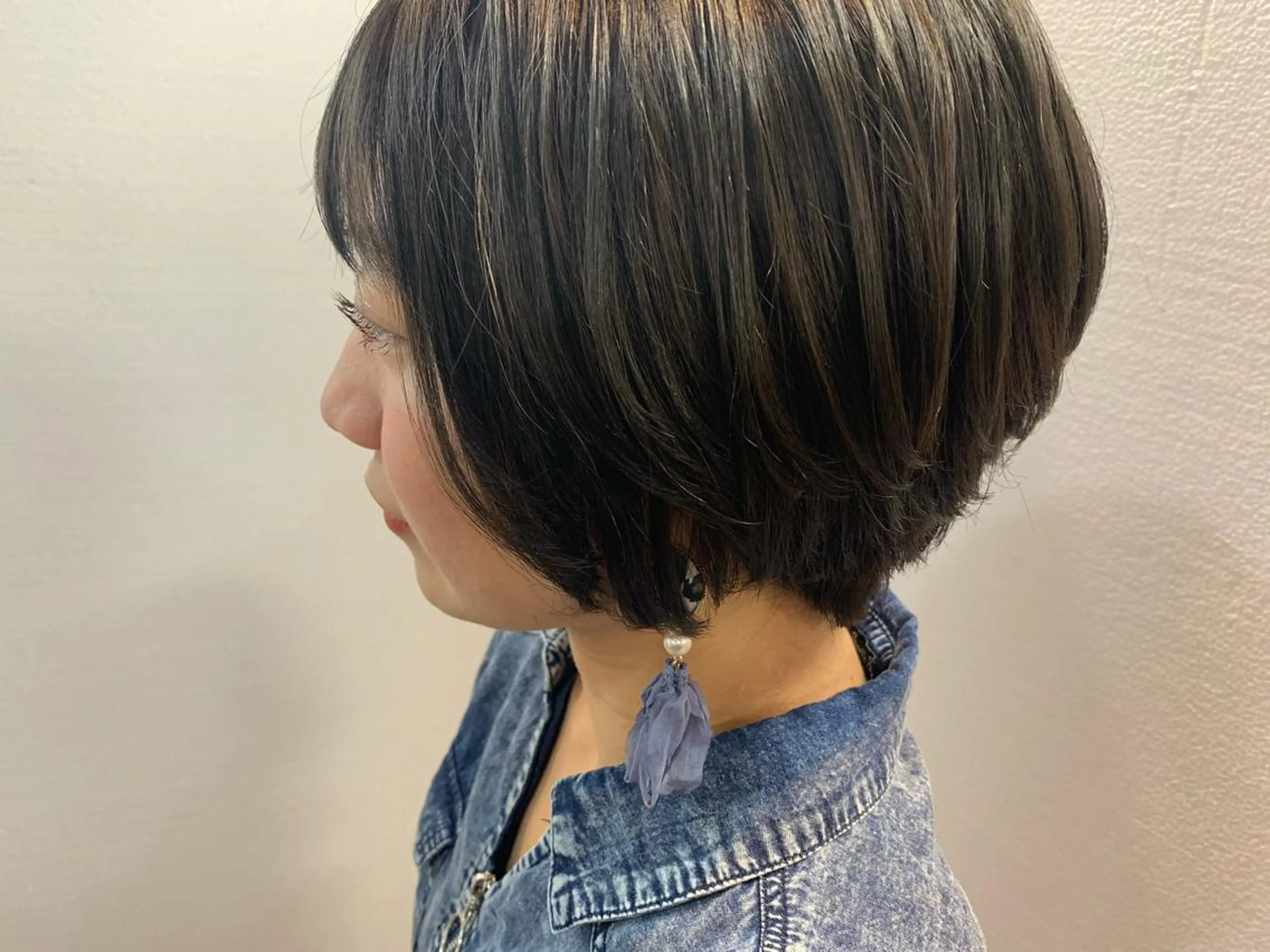 ショート カラー ショートヘア カット ヘアカラー トリートメント 【Uneユヌ】菊地 春那のヘアスタイル