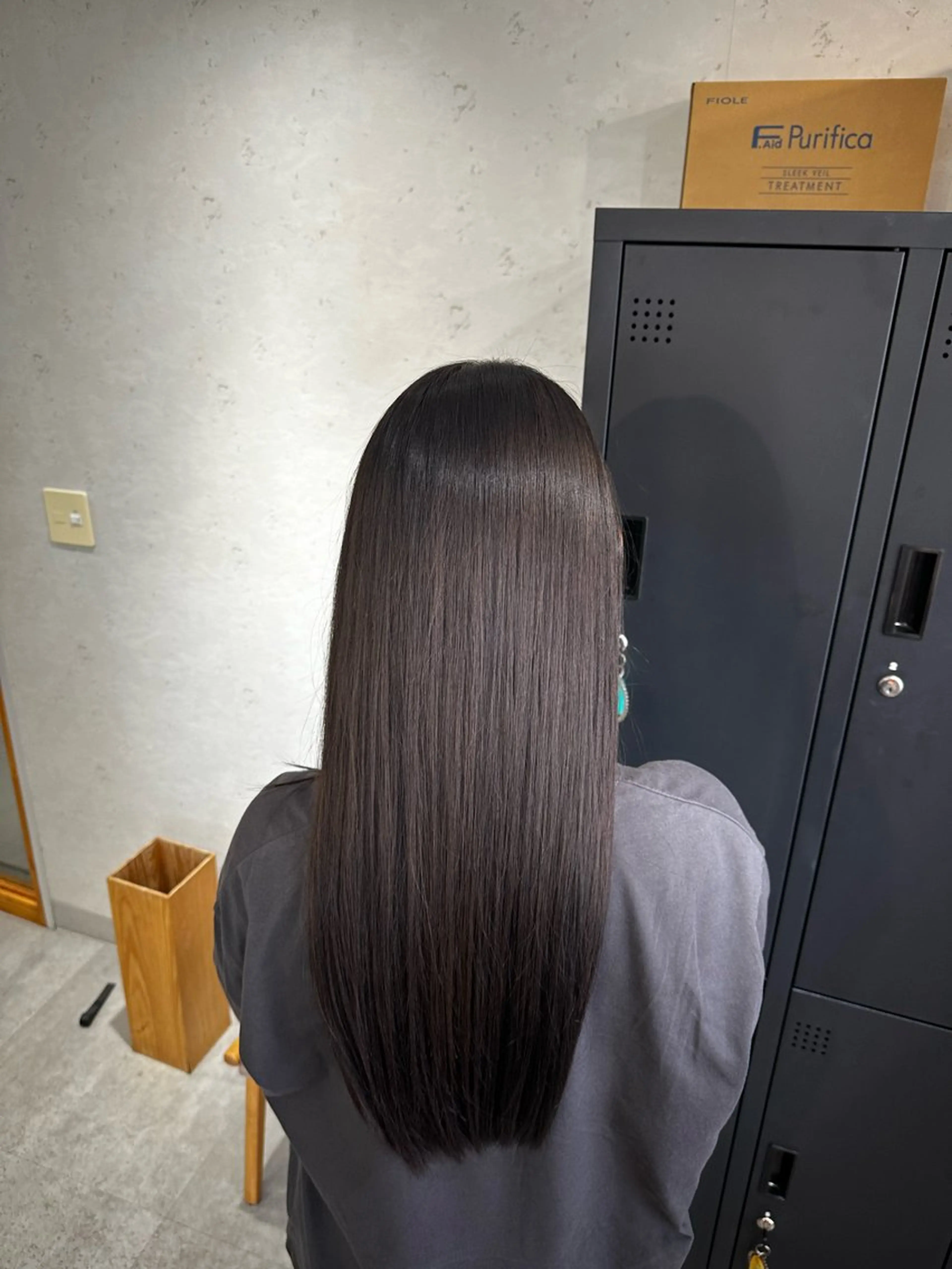 ロング JOS所属・上野/エフェクトブリ ーチ✂︎touiのヘアスタイル