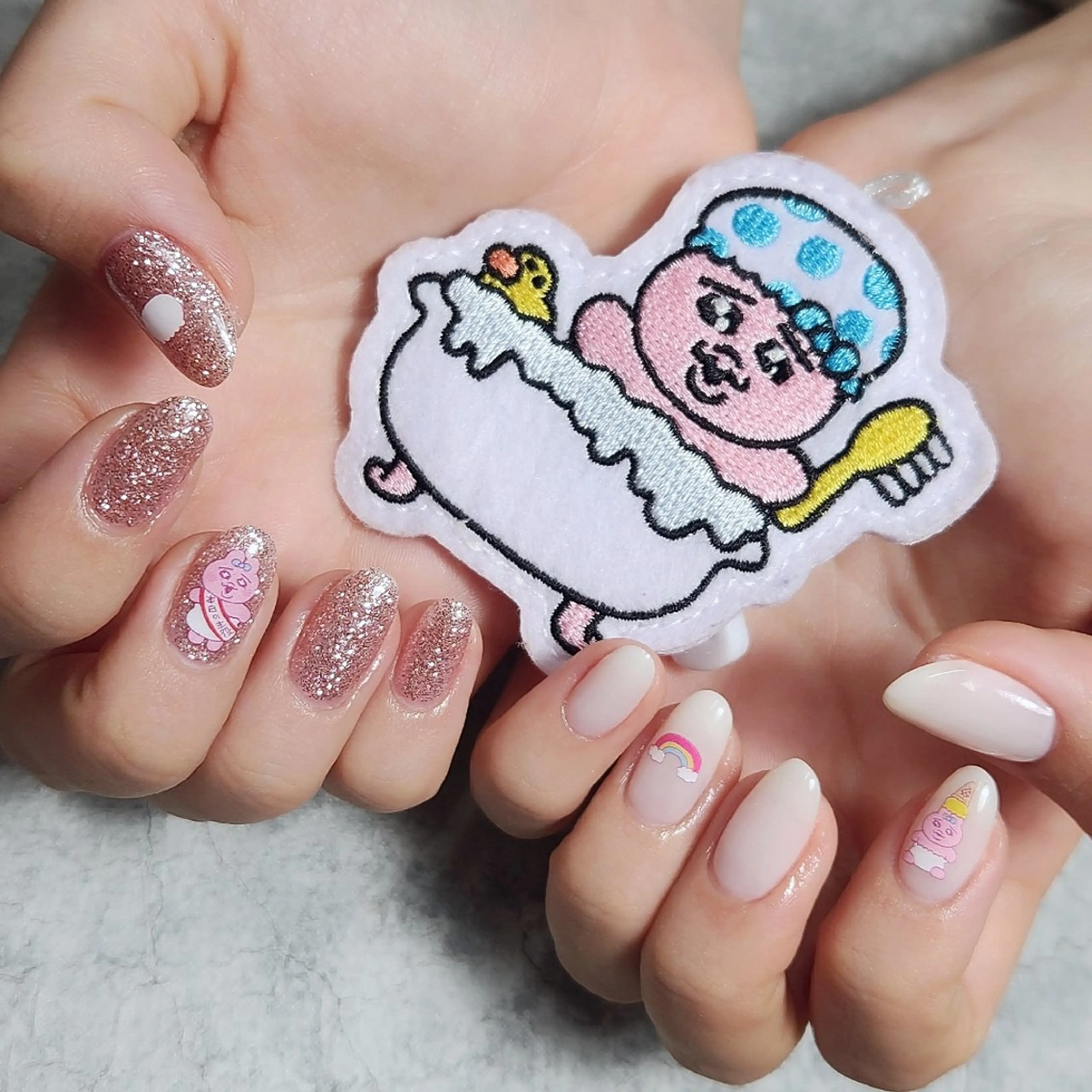 ネイル ラメ(グリッター) 持ち込み ホワイト ハンドネイル 個人サロン saltnailのネイルデザイン