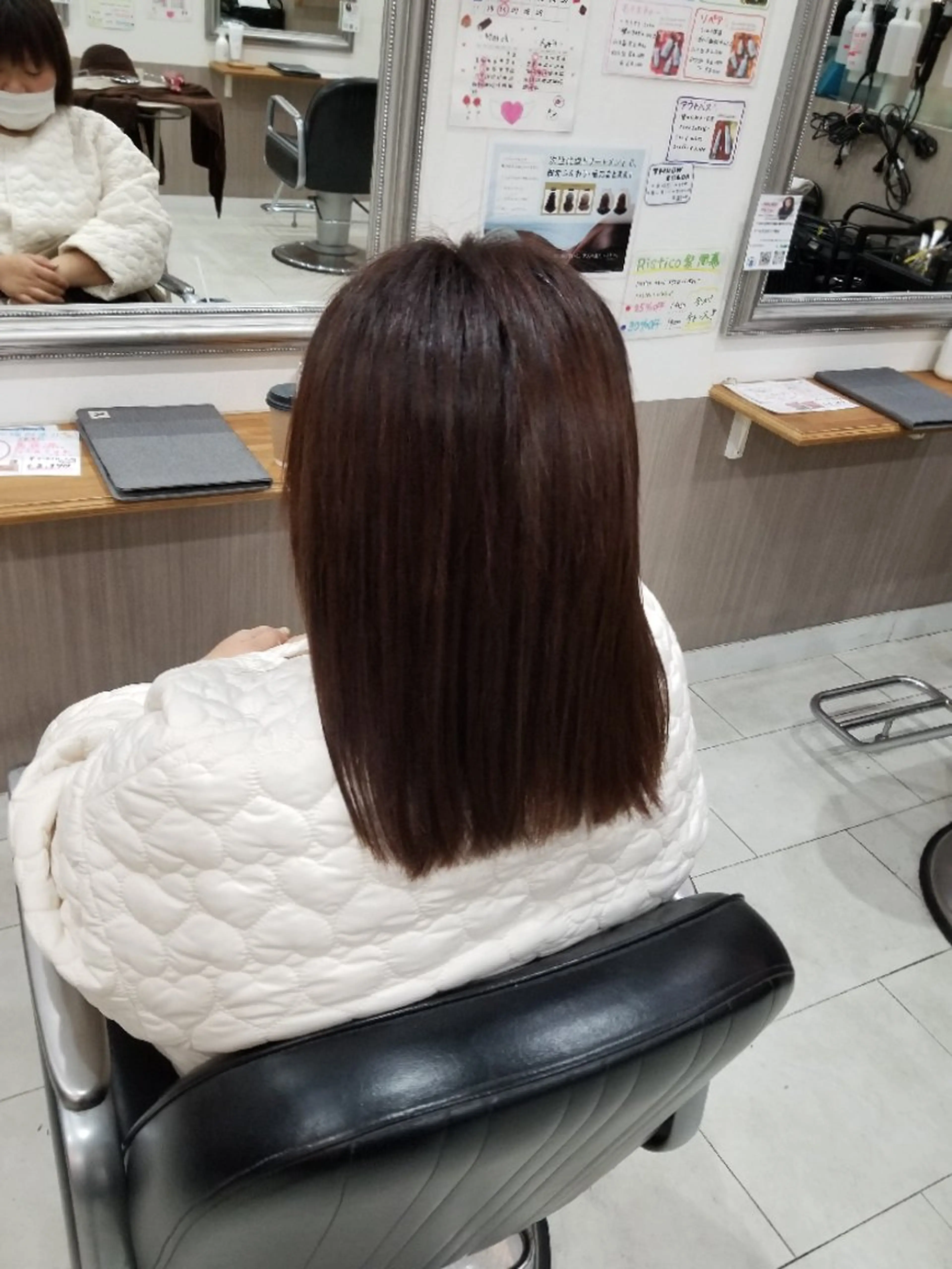 カラー 暖色🍎透明感カラー 🩵小林かりんのヘアスタイル