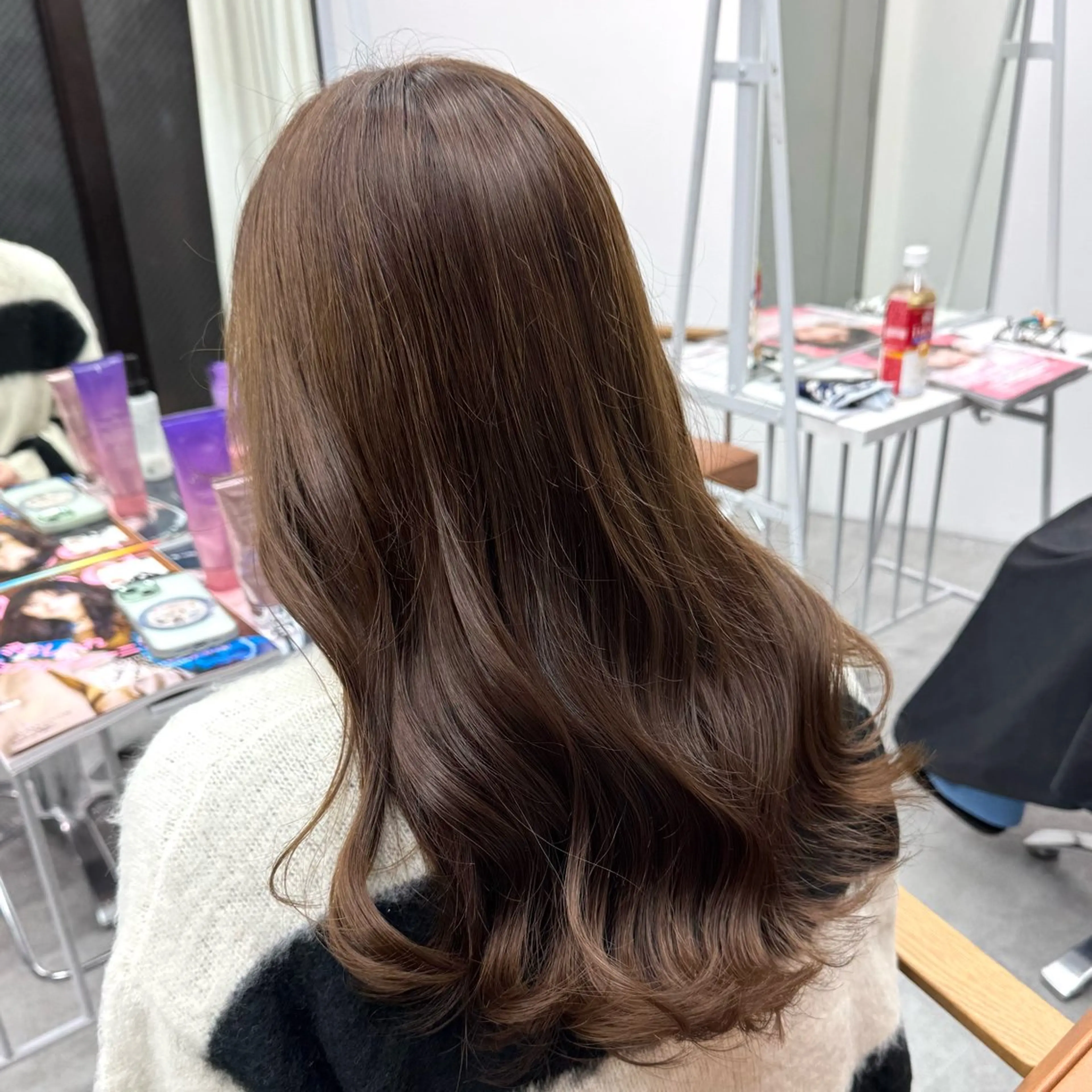 ロング カラー ヘアアレンジ ヘアカラー ブリーチなしカラー /ベージュ/安形翔のヘアスタイル