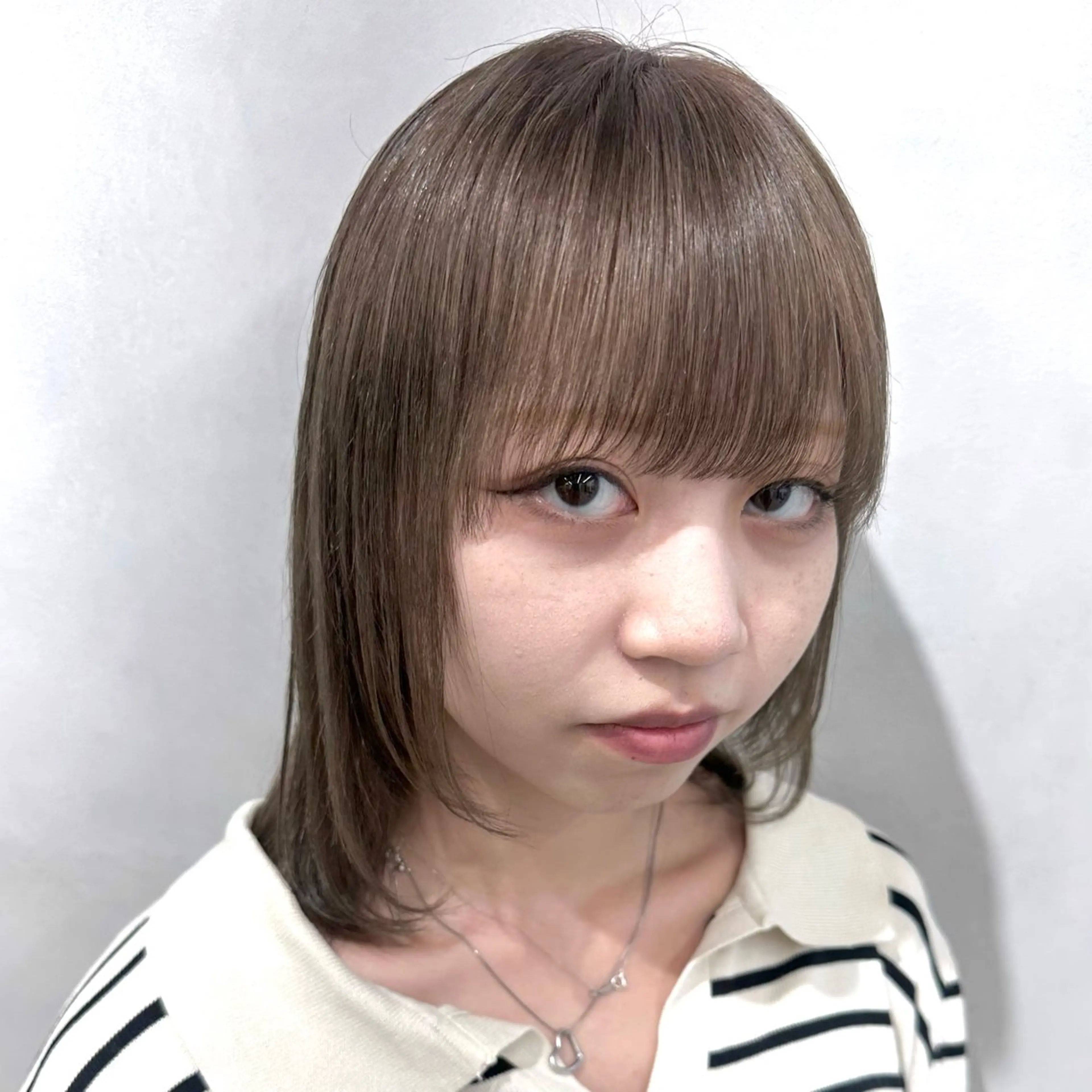 ミディアム カラー ヘアカラー トリートメント デザインカラー/パー マ🦖外岡咲希🦖のヘアスタイル