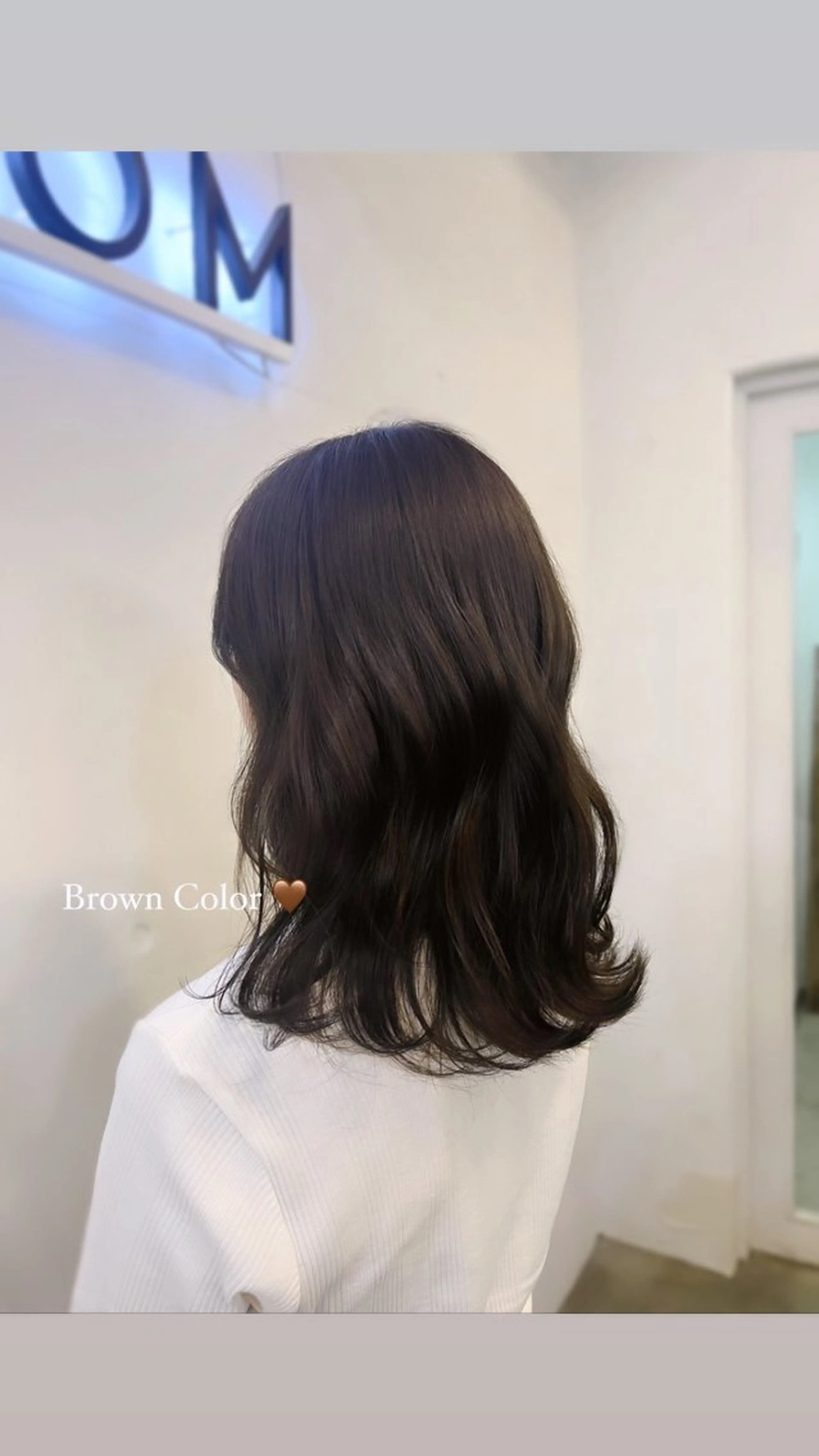セミロング カラー ヘアアレンジ hazuki🐈‍⬛ 透明感カラーのヘアスタイル