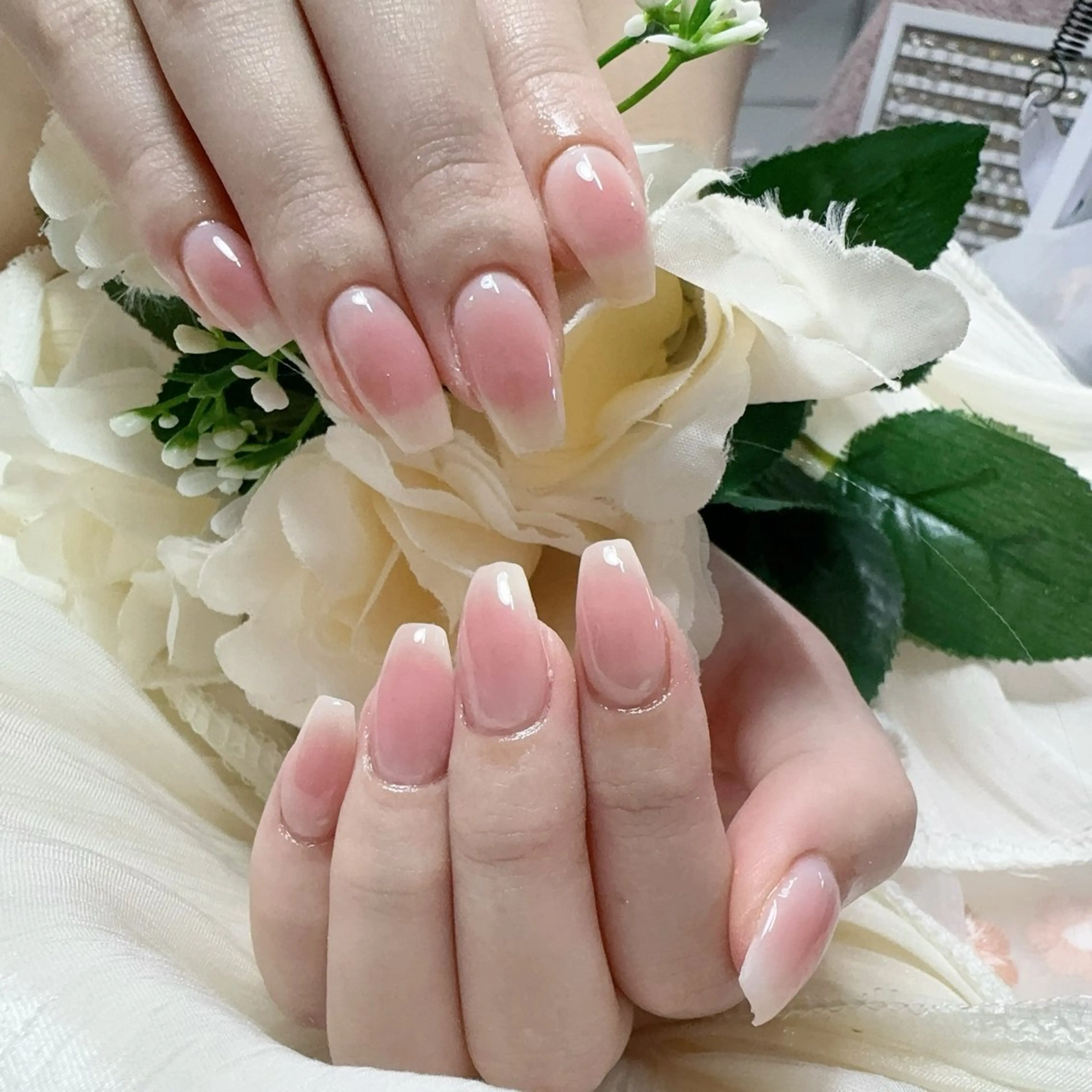 🎀【初回オフ無料ケア込み】 大人気可愛いチークネイル🍄の写真