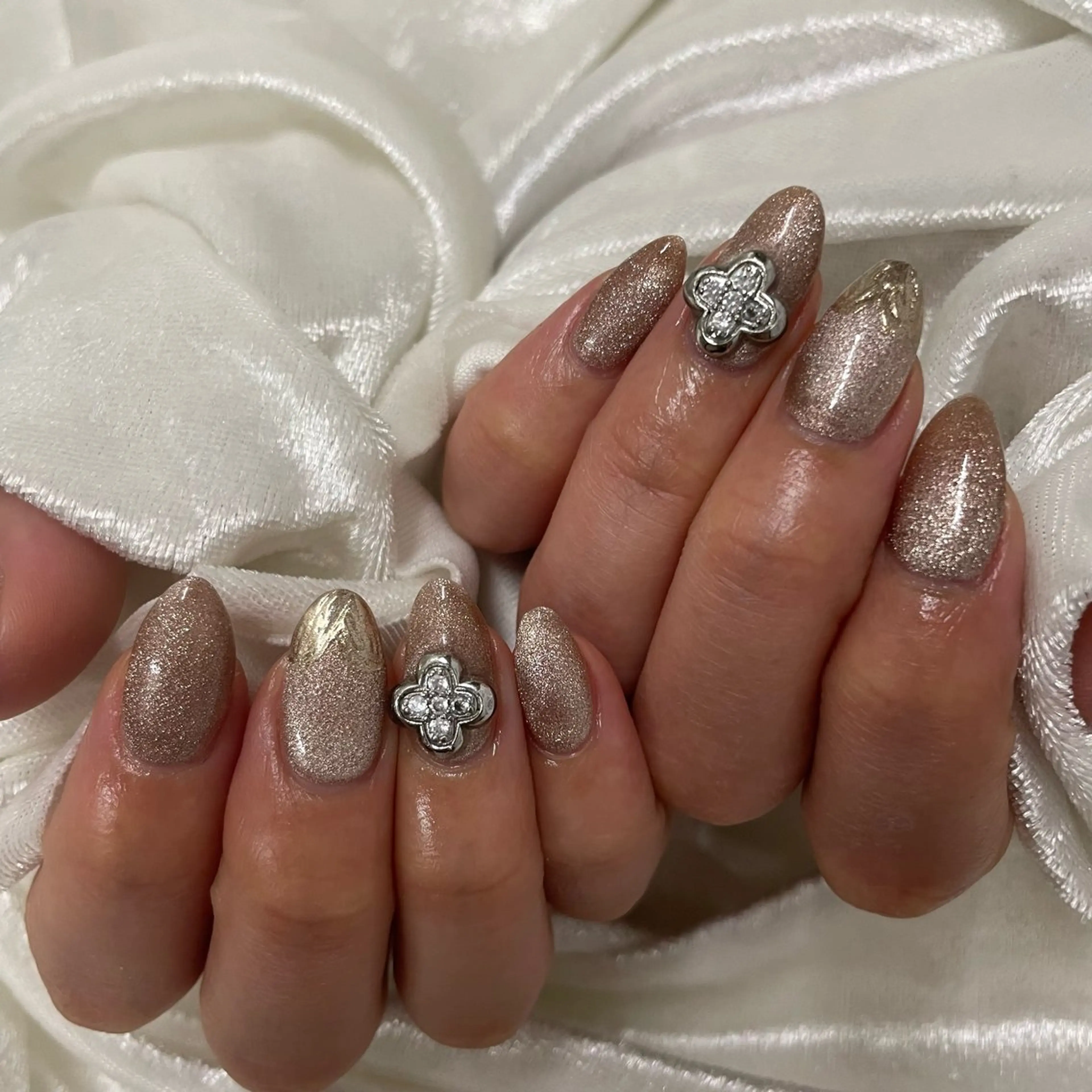 ネイル Aurora eyelash &nail salonアメ村店所属・YUKI nailistのネイルデザイン