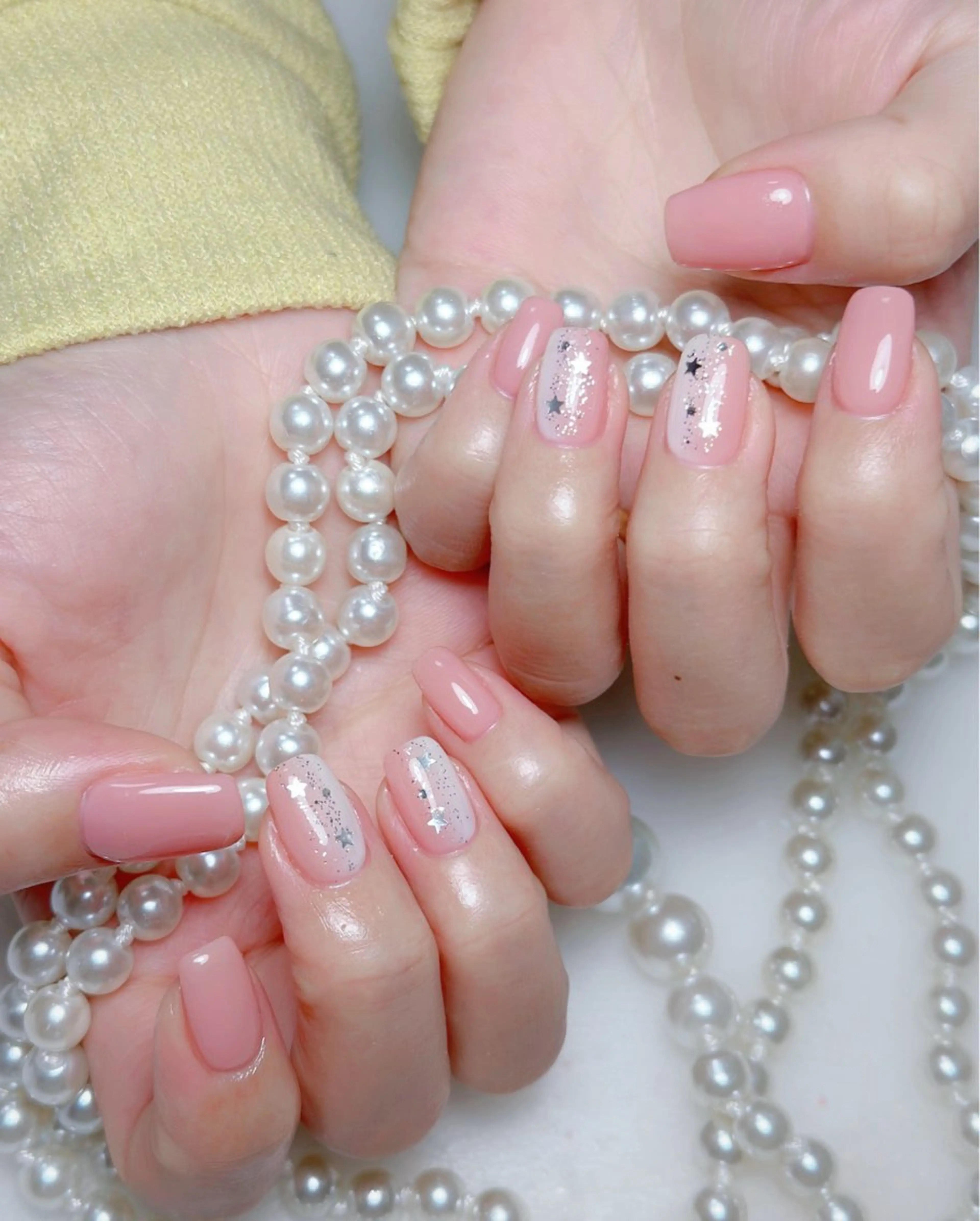 ネイル オーロラネイル 長さ出し フットネイル 韓国ネイル ラメ(グリッター) 👍thumbs up nail👍のネイルデザイン