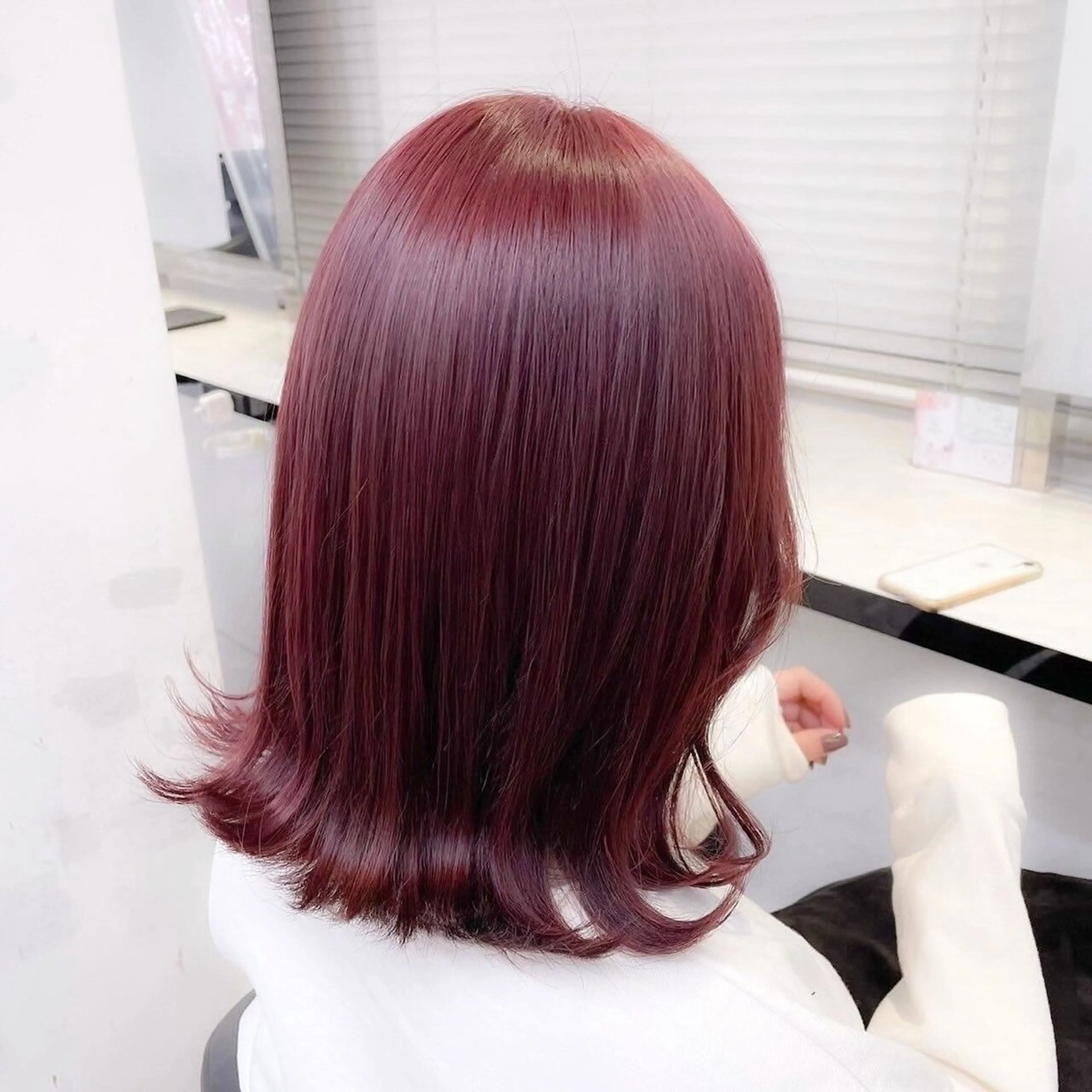 ショート カラー みう/仙台/暖色/ 艶髪/顔周りカット/のヘアスタイル