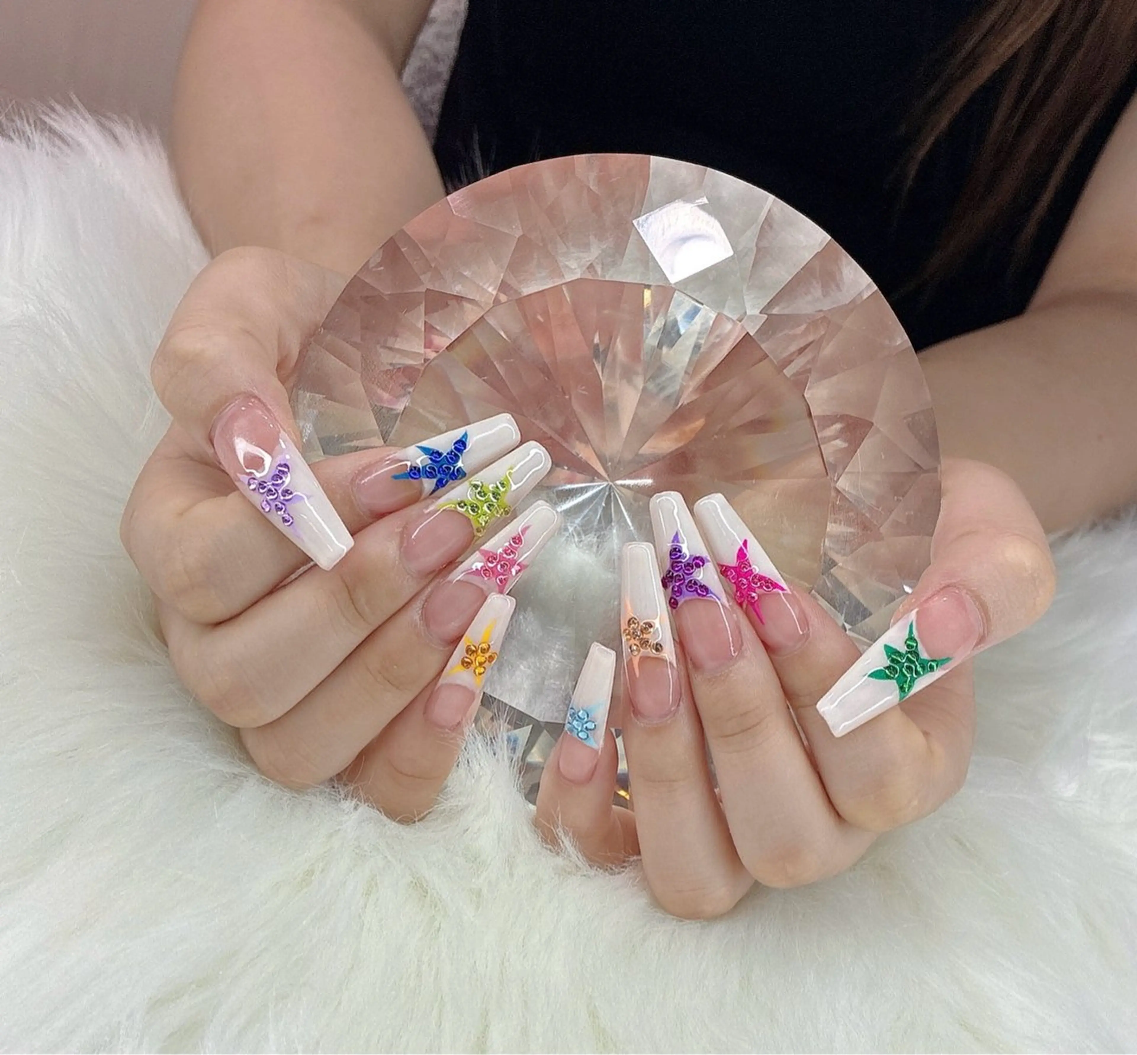 ネイル LoaChaton kaeのネイルデザイン