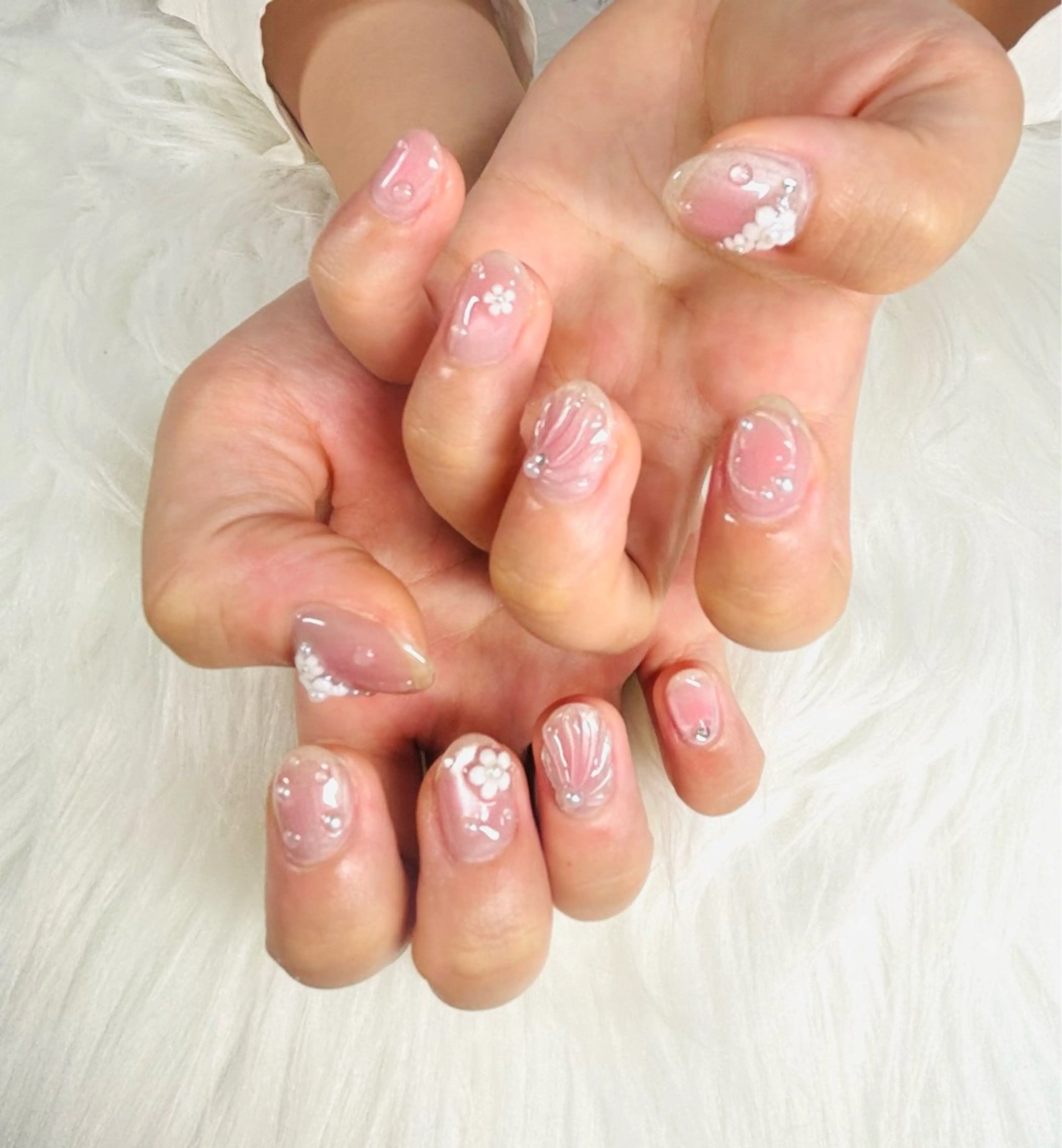 ネイル Elegance Nail所属・Elegance Nail本厚木店舗のネイルデザイン