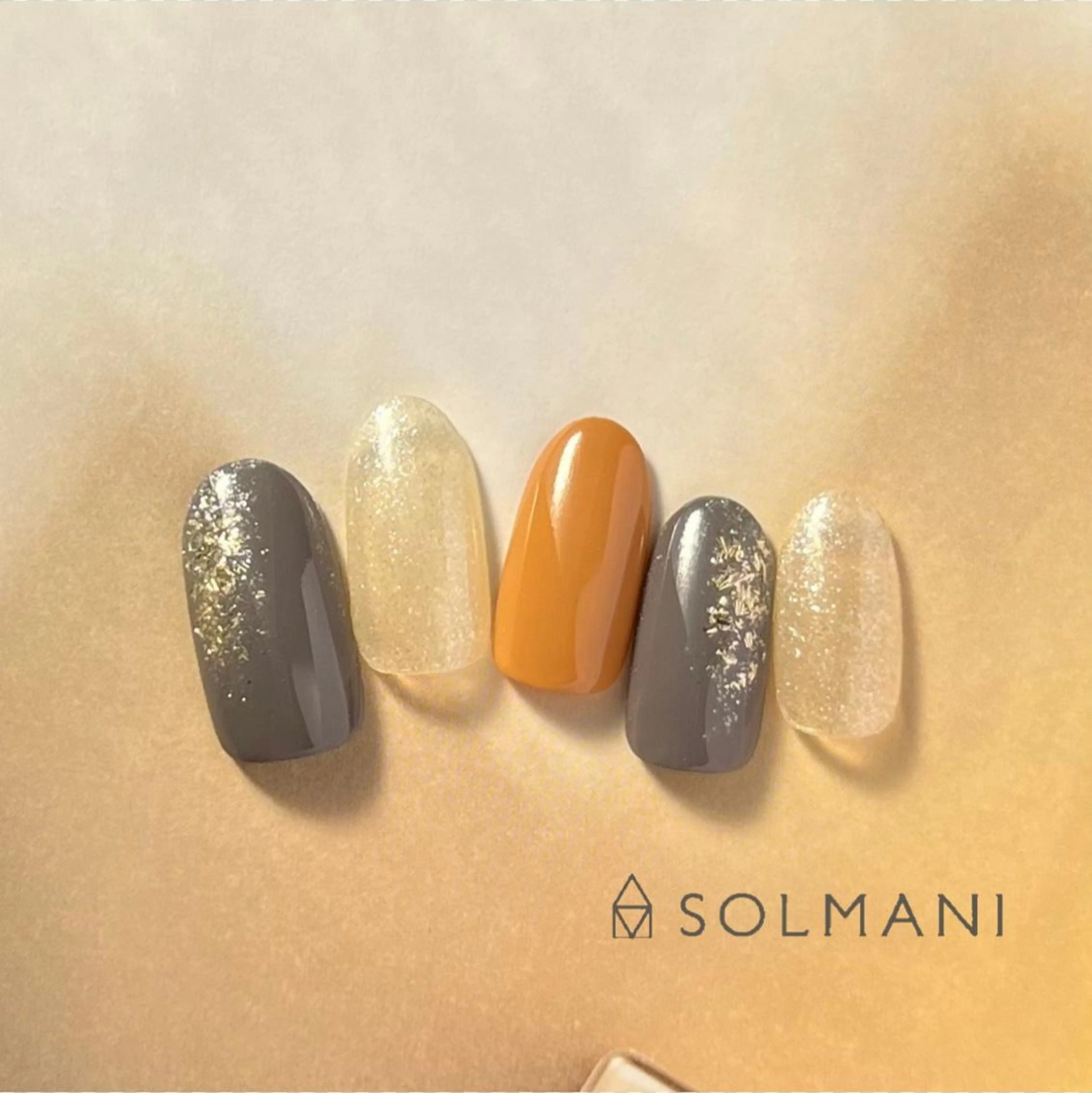 ネイル シンプルネイル SOLMANI 予約担当のネイルデザイン