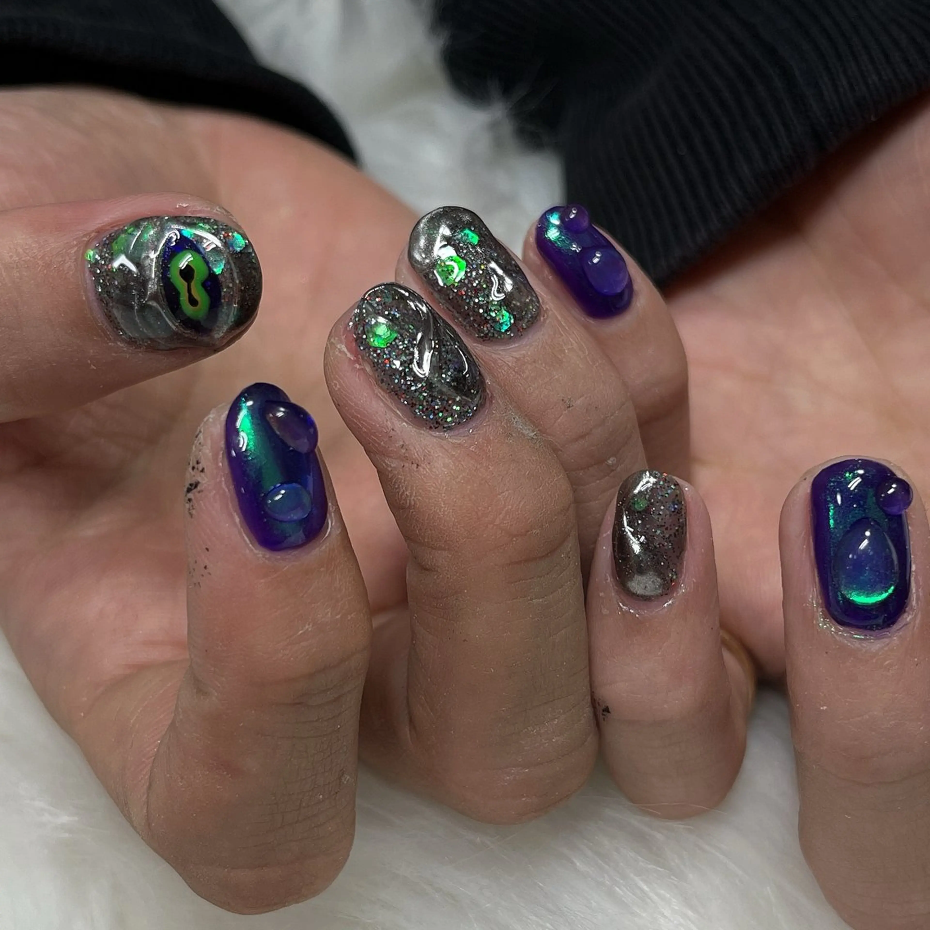 ネイル アートネイル キラキラネイル 韓国ネイル ラメ(グリッター) ロングネイル ハンドネイル 🐕‍🦺Yappy 💗A-tanのネイルデザイン