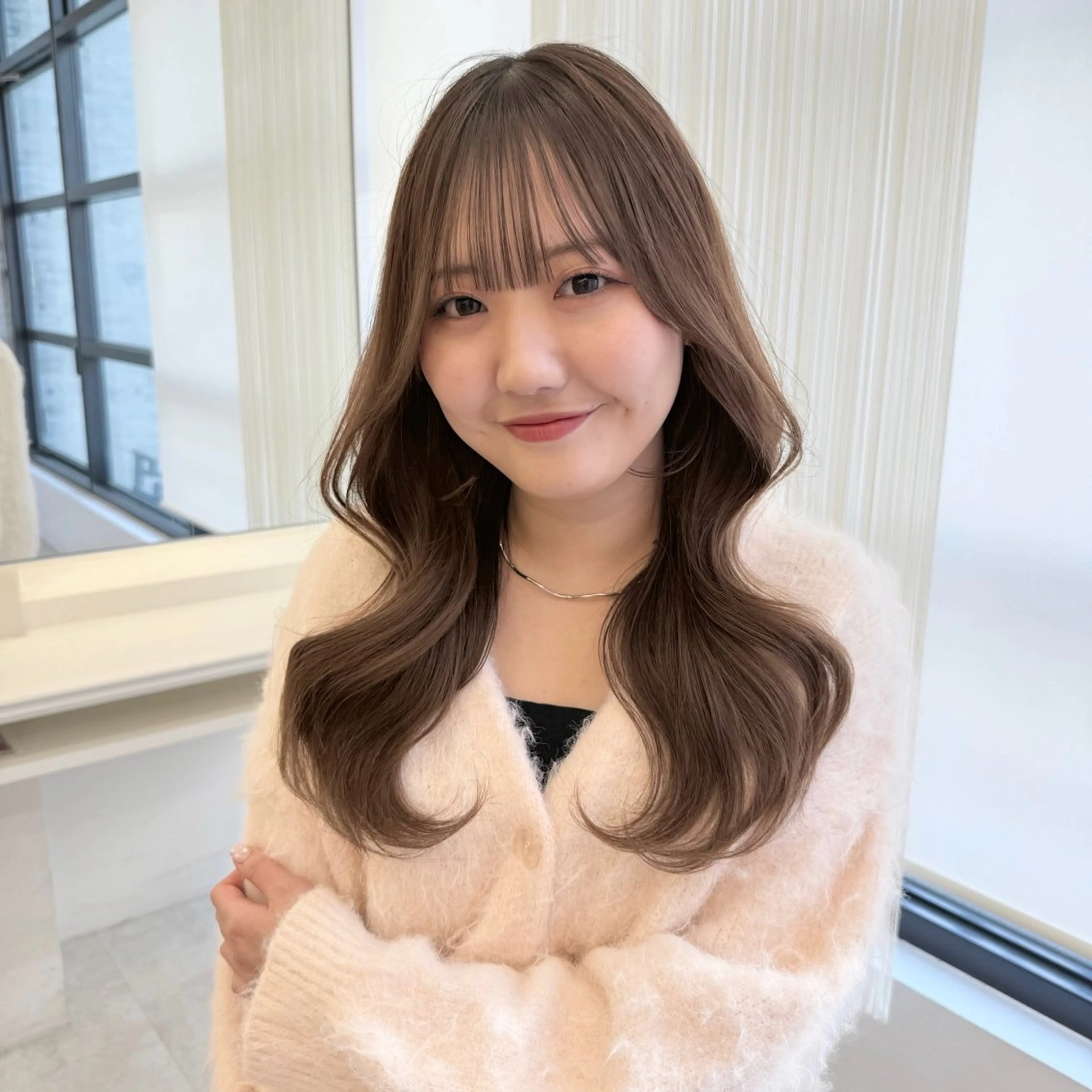 ロング カラー ベージュカラー 透明感カラー グレージュ ParveMix いしいまお🌼のヘアスタイル