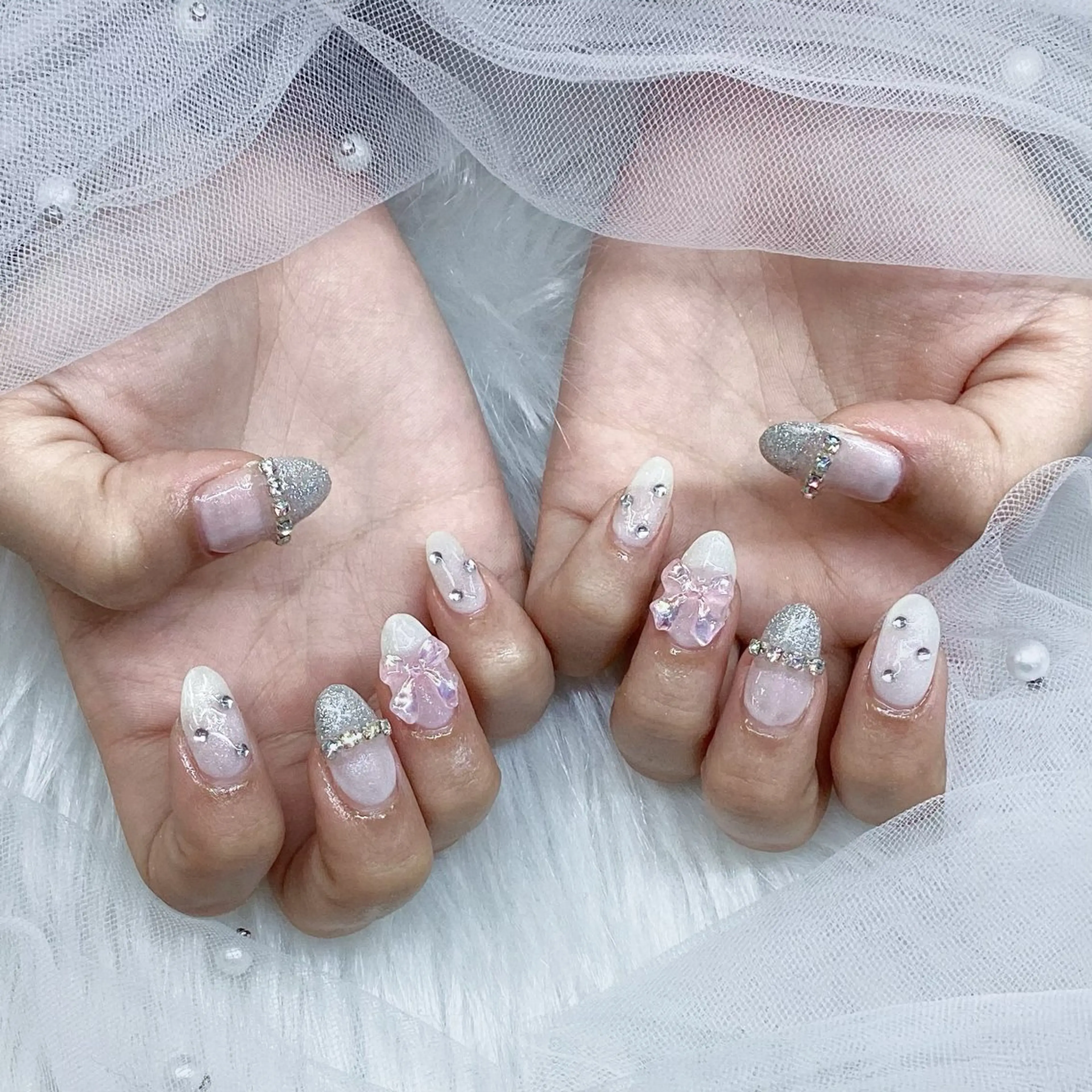 ネイル パーツ全部¥110 サロンミミのネイルデザイン