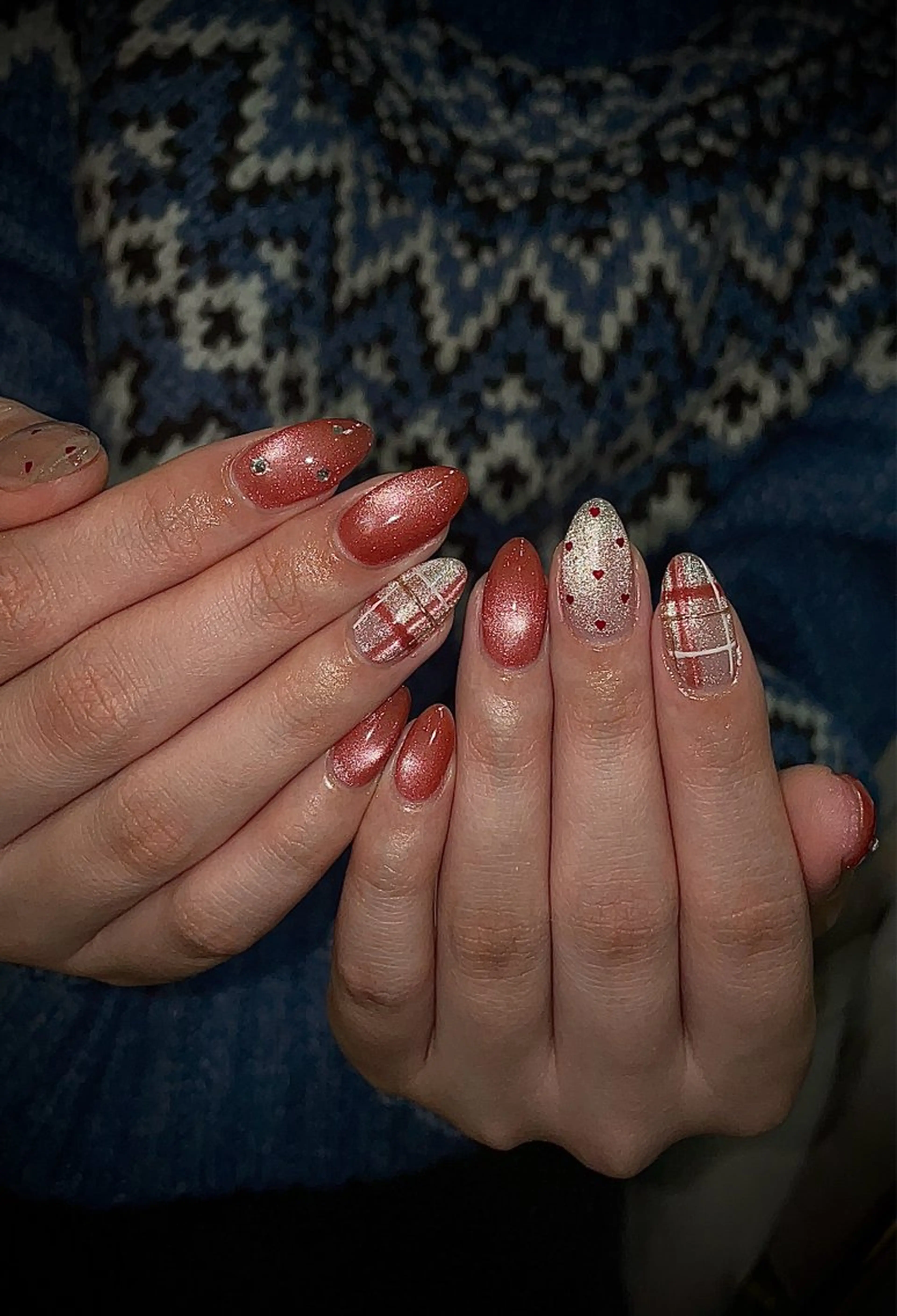 ネイル バレンタイン ハンドネイル SoLuna 【ソルナ】のネイルデザイン