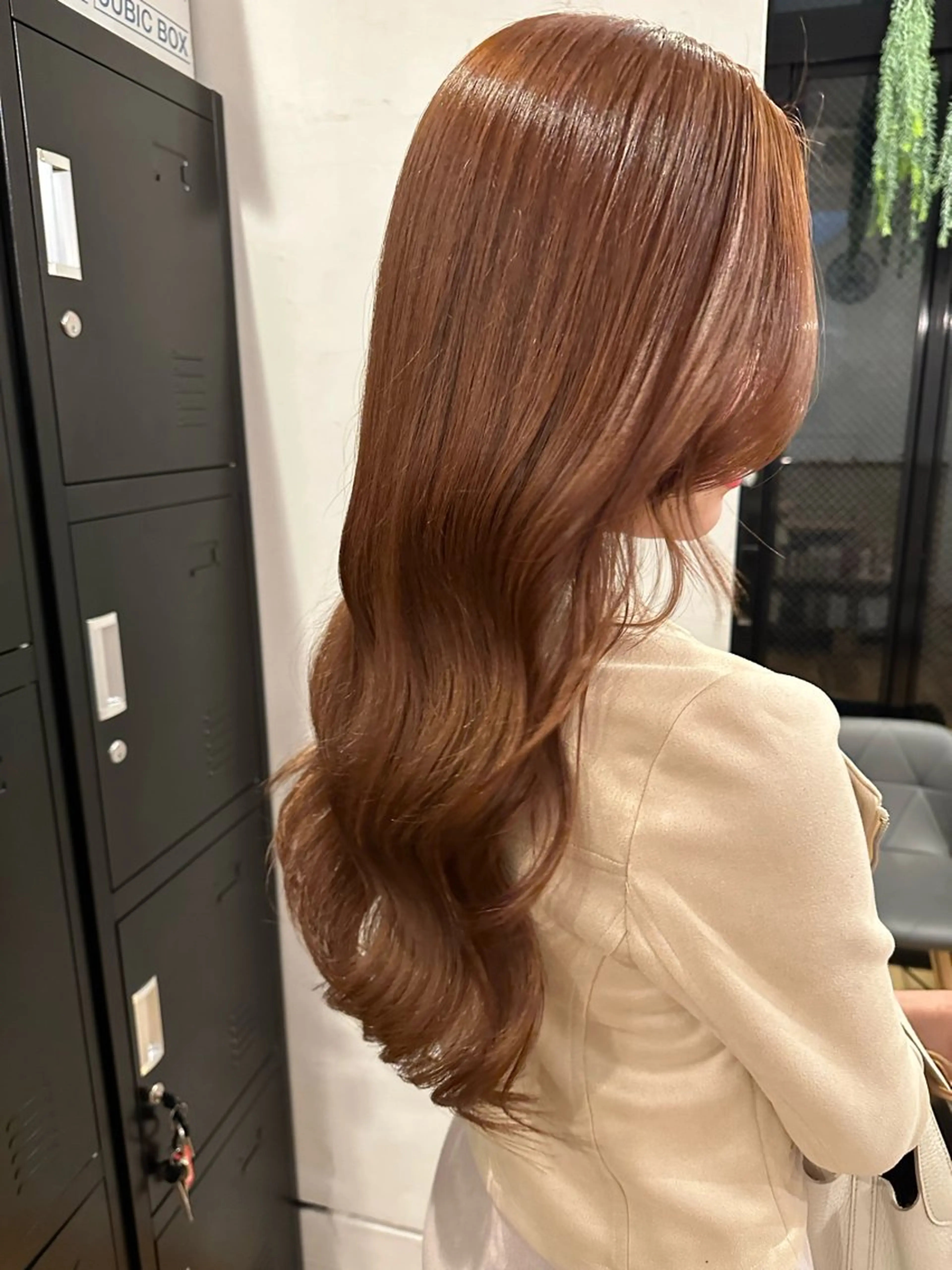 ロング カラー ヘアアレンジ 髪質改善🫧美髪矯正 🤍Yuiのヘアスタイル