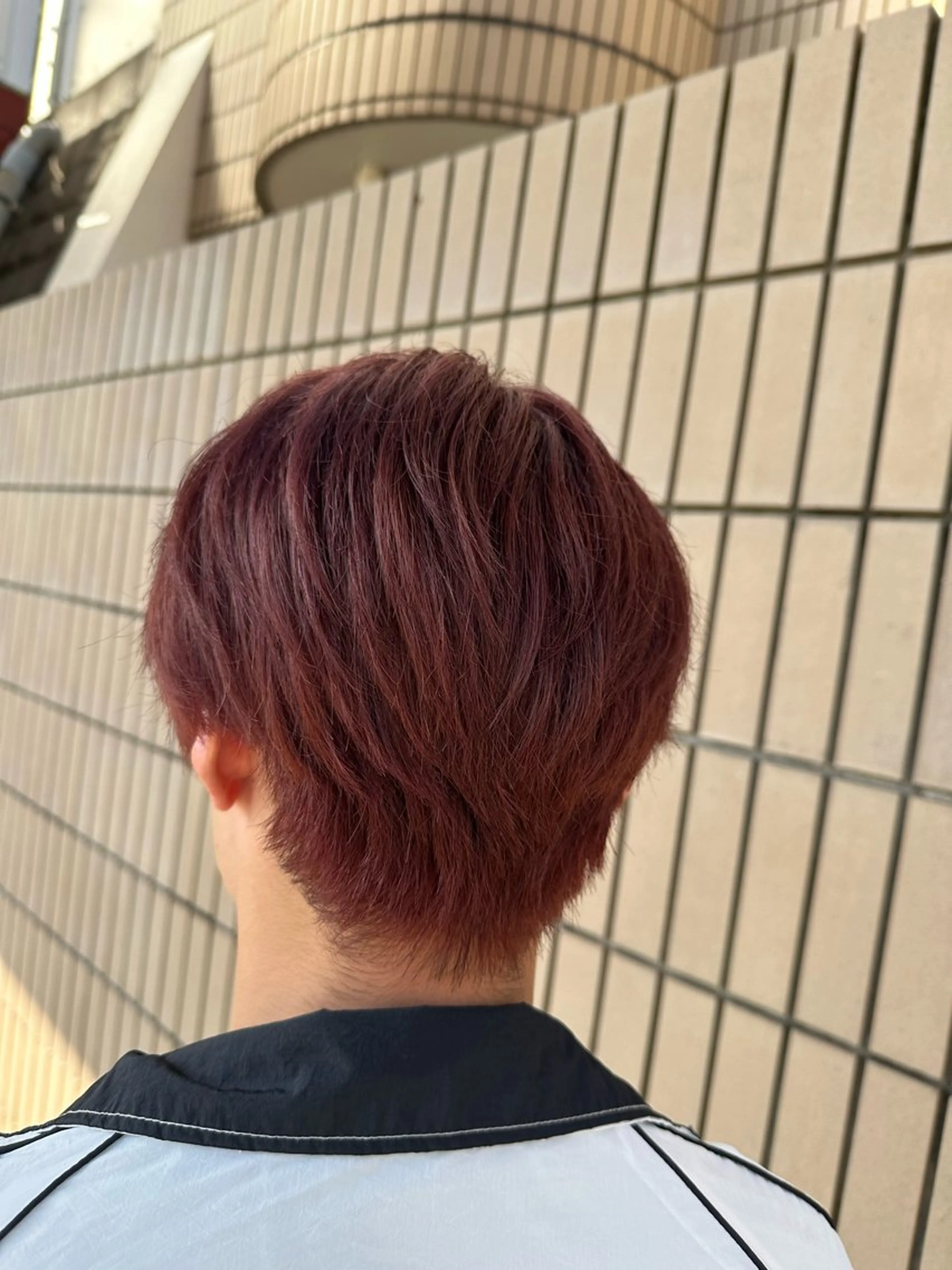 カラー メンズ レッドカラー ブリーチ/艶カラー カノ🌼のヘアスタイル