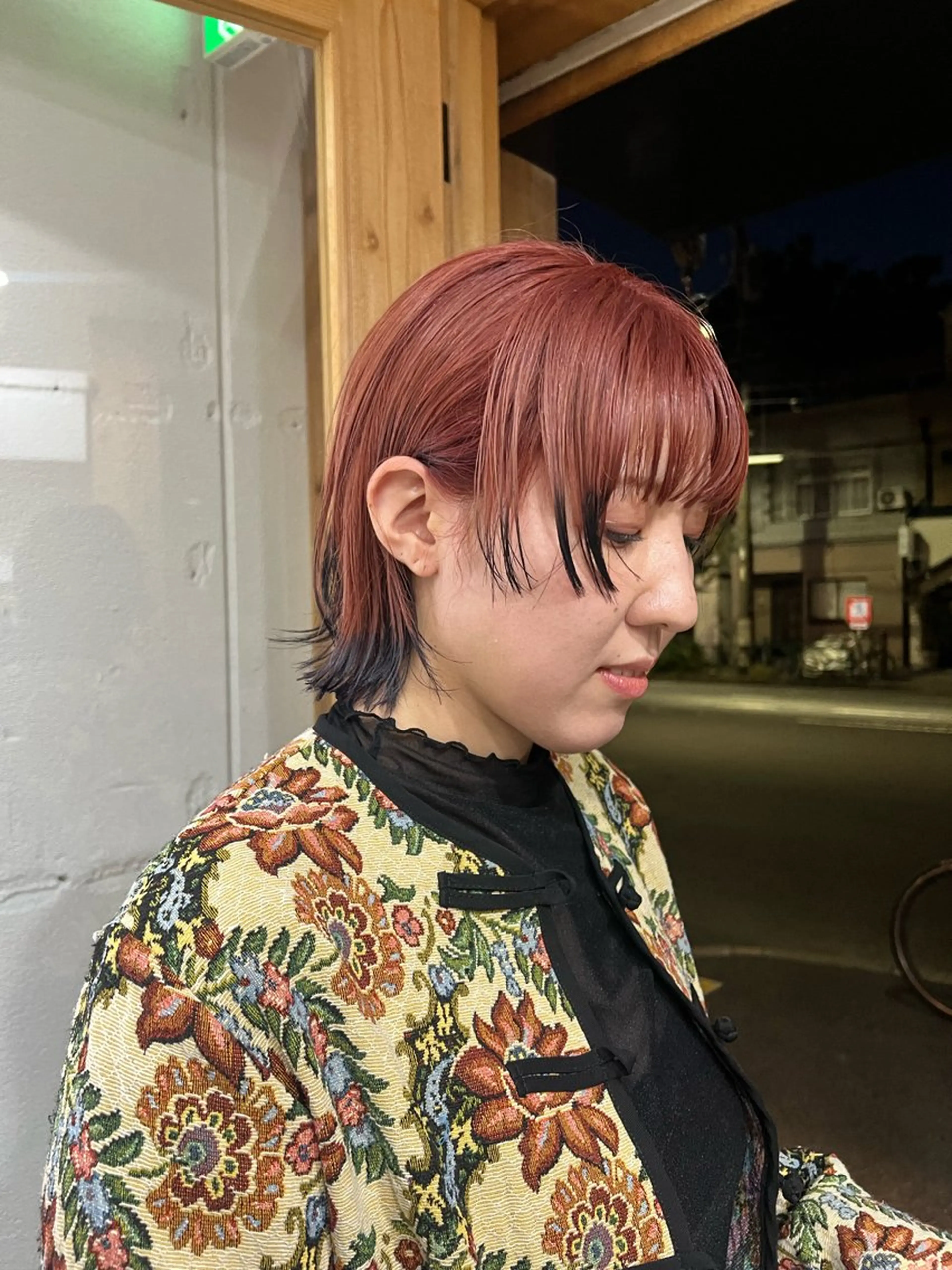 カラー 黒髪 ダブルカラー ピンクカラー tei所属・野上 優子のヘアスタイル