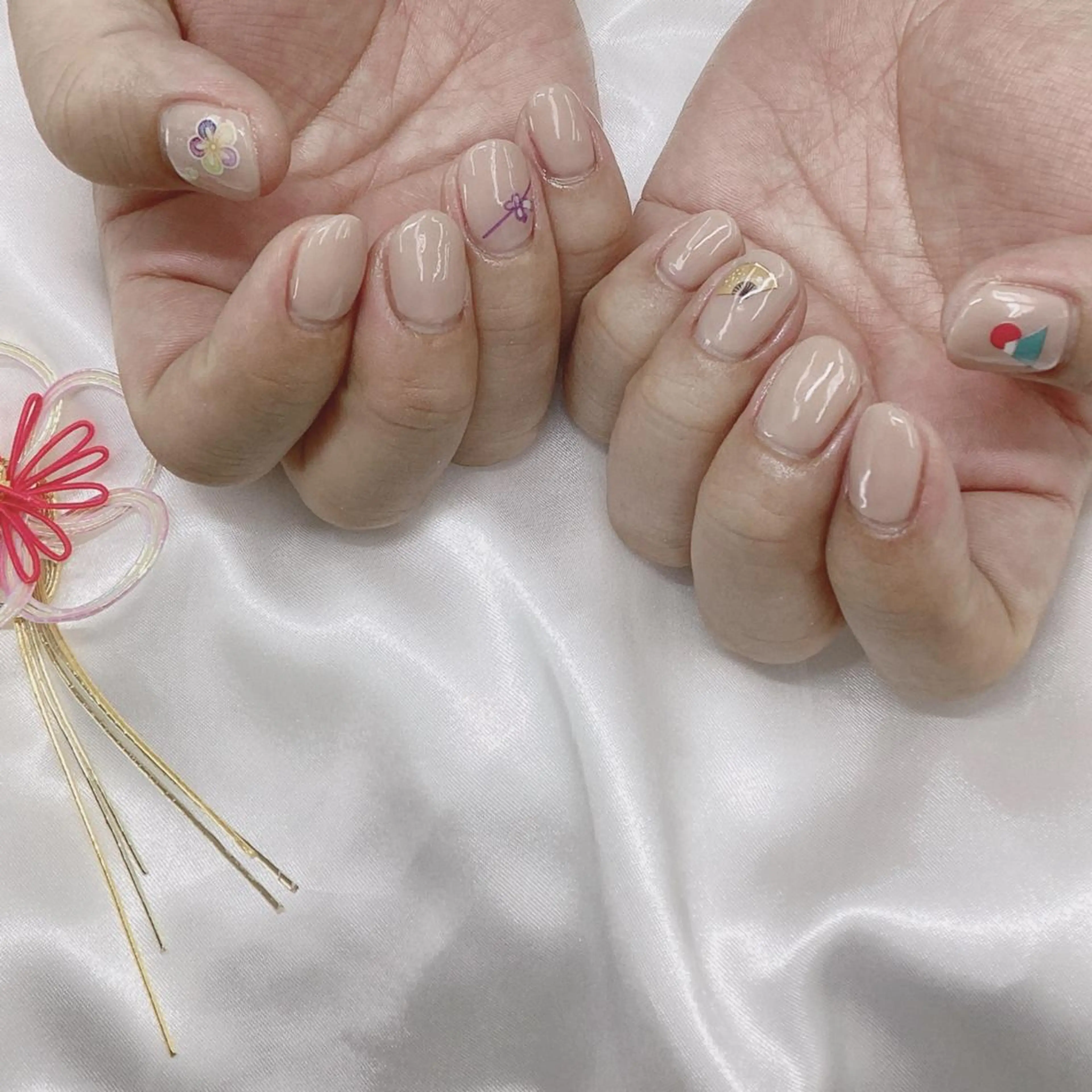 ネイル Nail salon Honey Beeのネイルデザイン