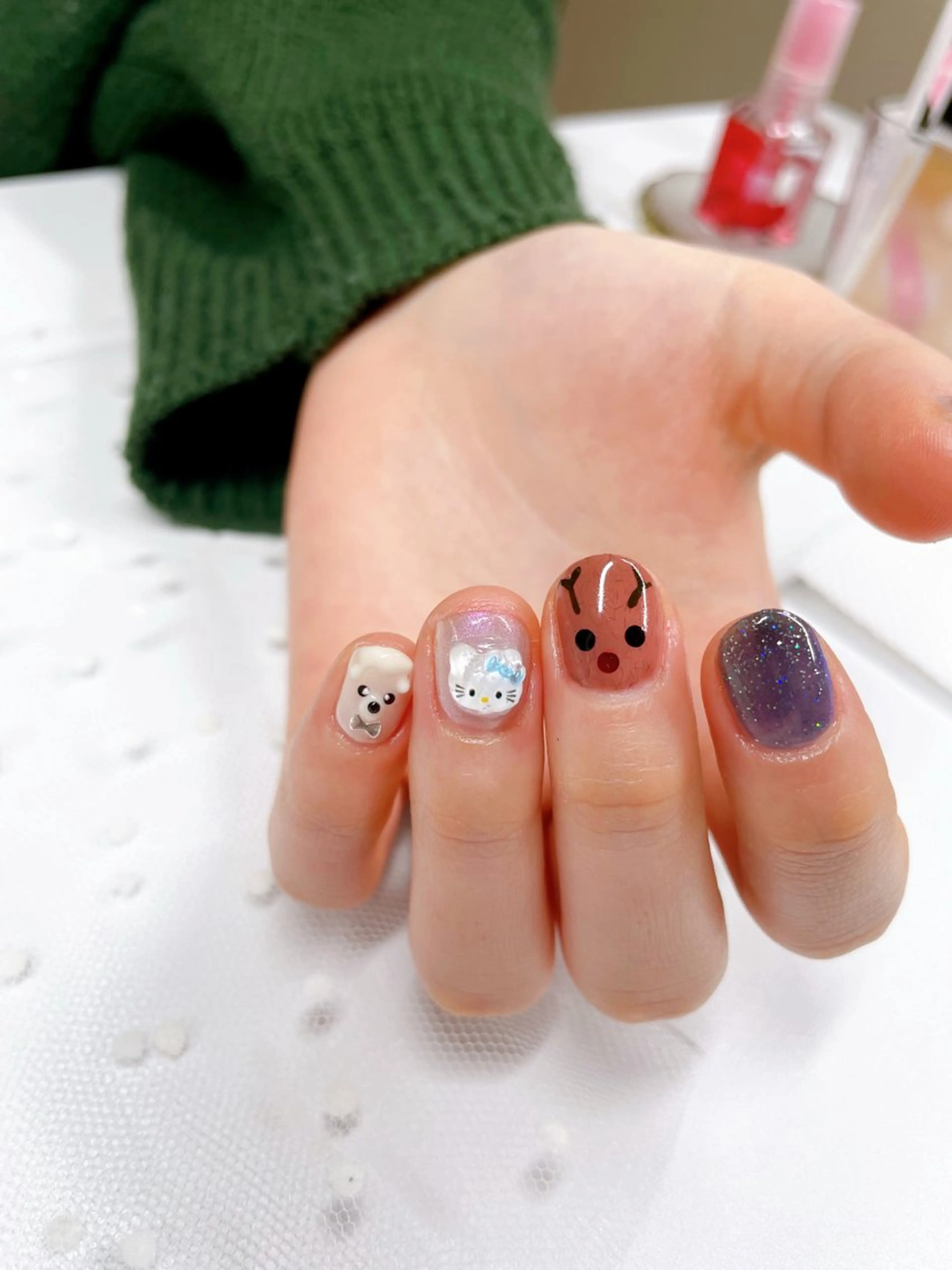 ネイル ジェルネイル マグネットネイル 冬ネイル クリスマス ネイルサロン　キュアリーネ所属・ネイルサロン キュアリーネのネイルデザイン