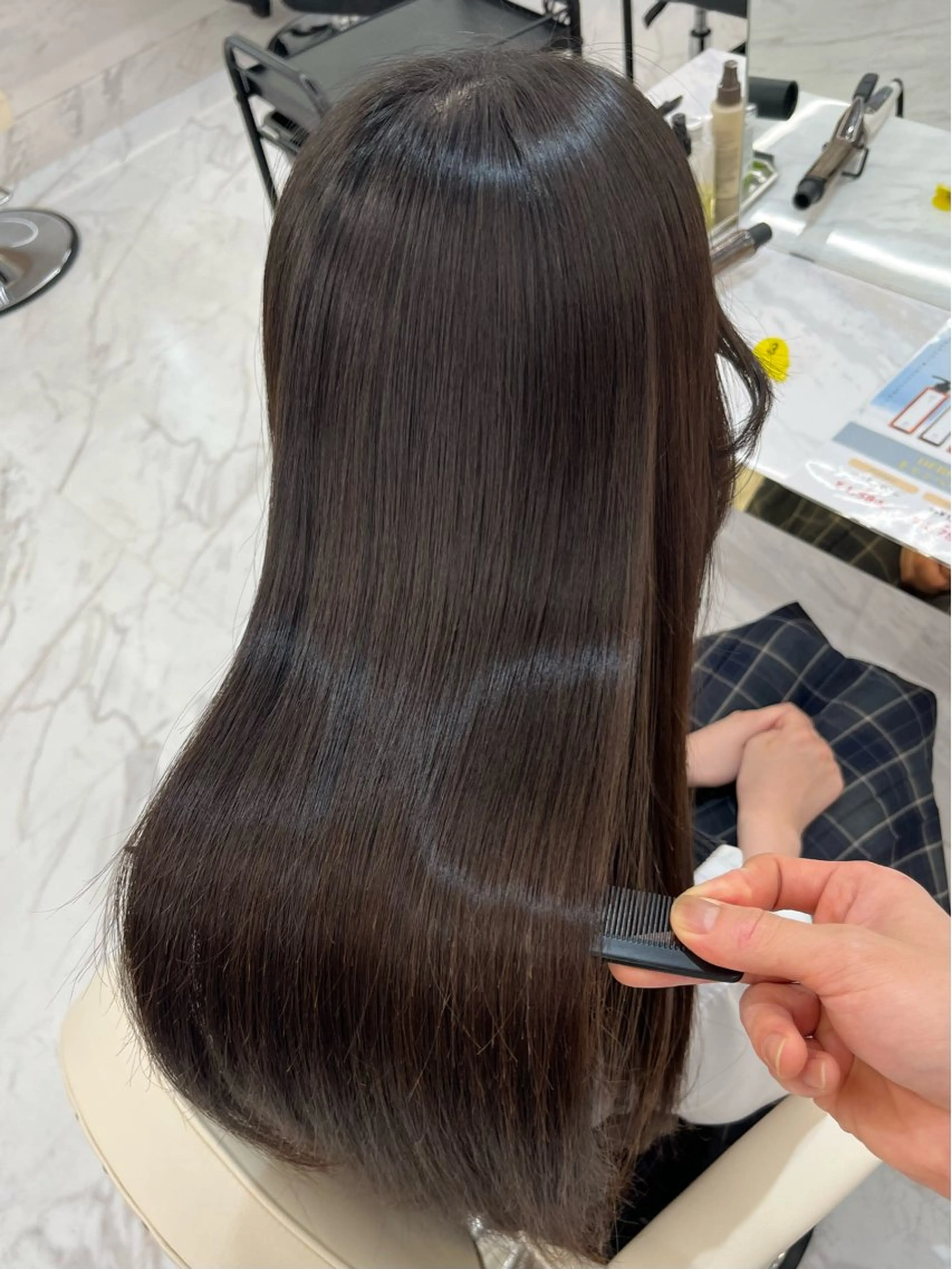 ロング 髪質改善縮毛矯正🫧 村上蒼生のヘアスタイル