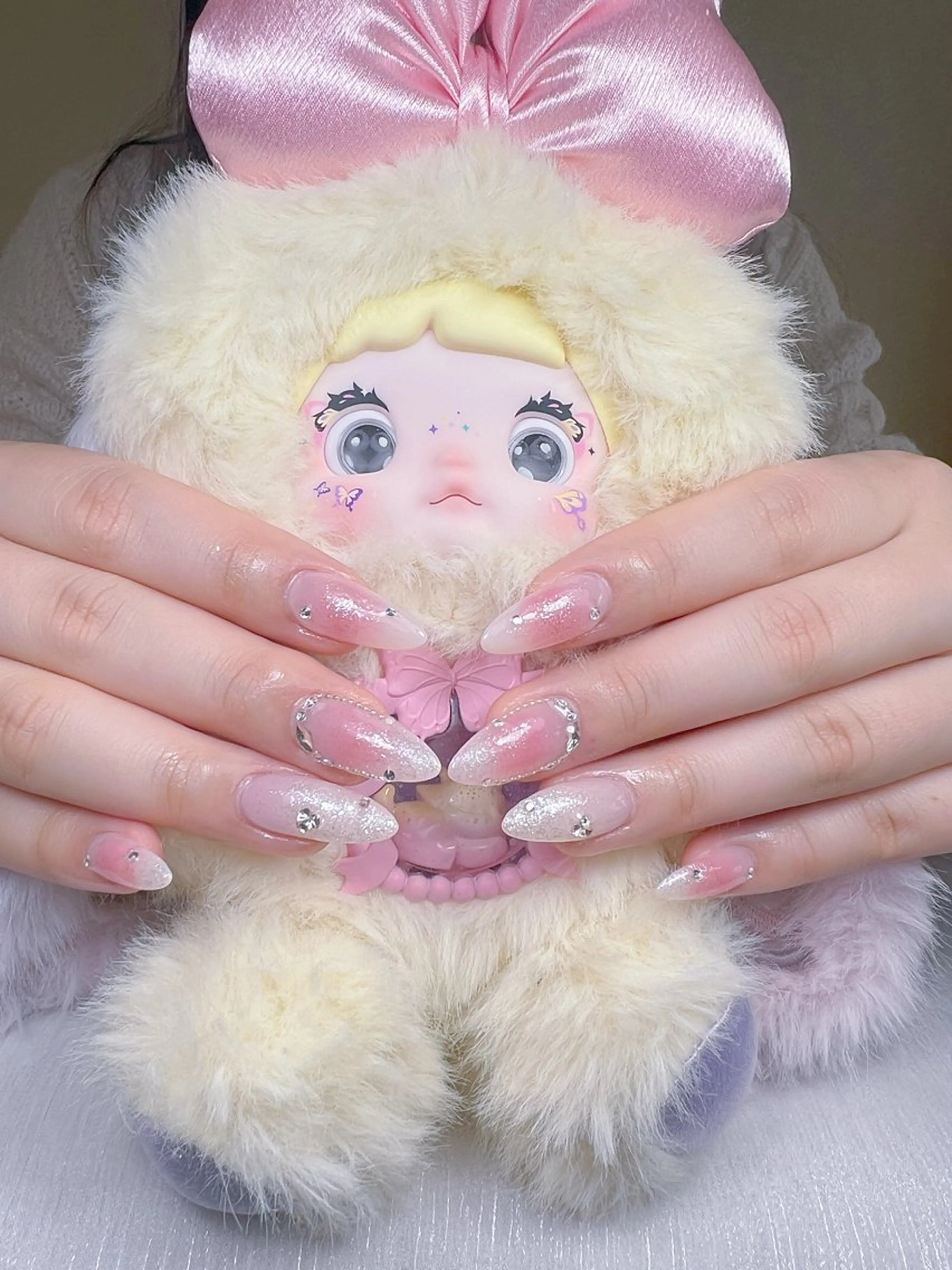 ネイル アートネイル オーロラネイル チークネイル 長さ出し フットネイル ハンドネイル フットネイル ハンドケア Noiranail_ studio川越西口のネイルデザイン