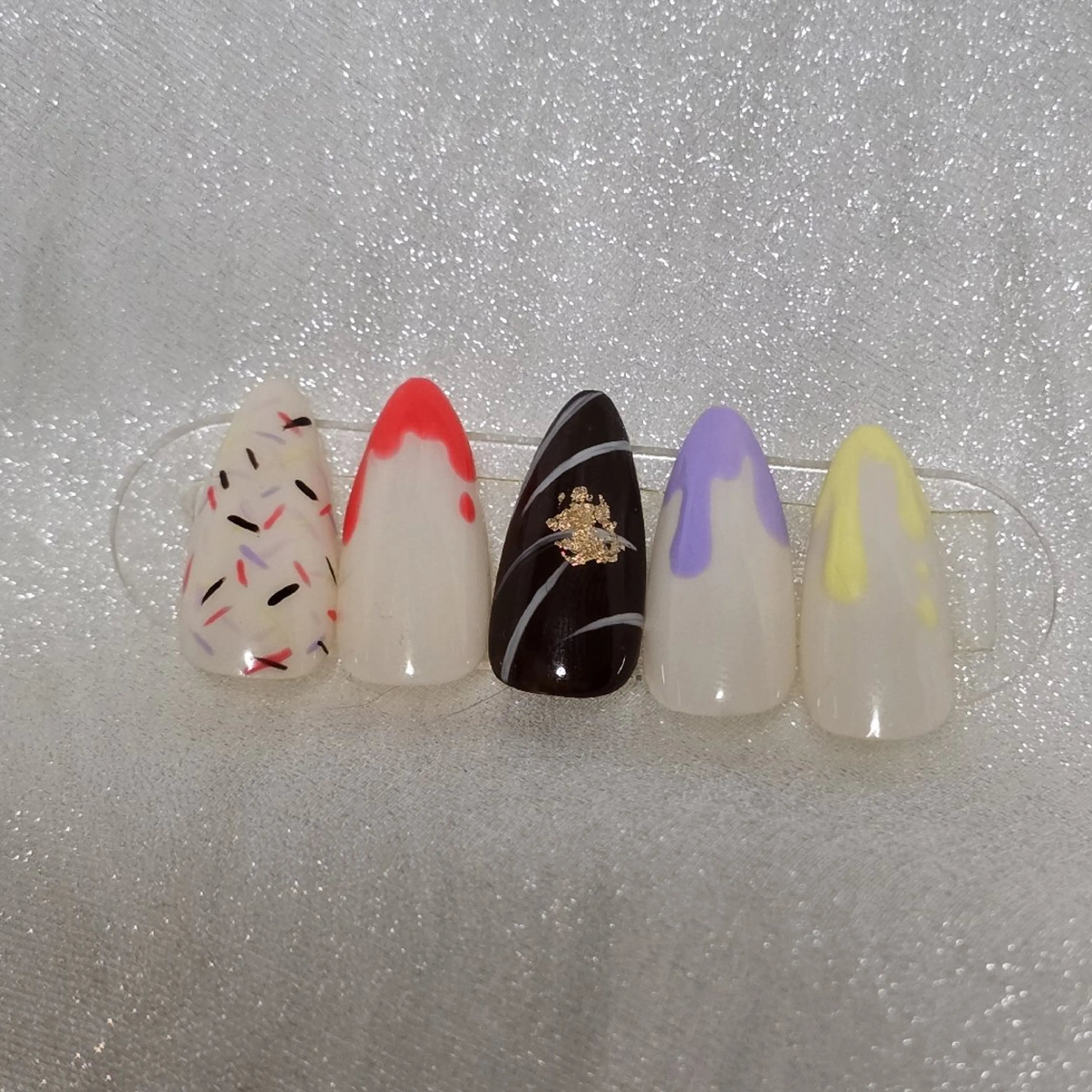 ネイル アートネイル ハンドネイル minion蕨所属・minion 蕨のネイルデザイン