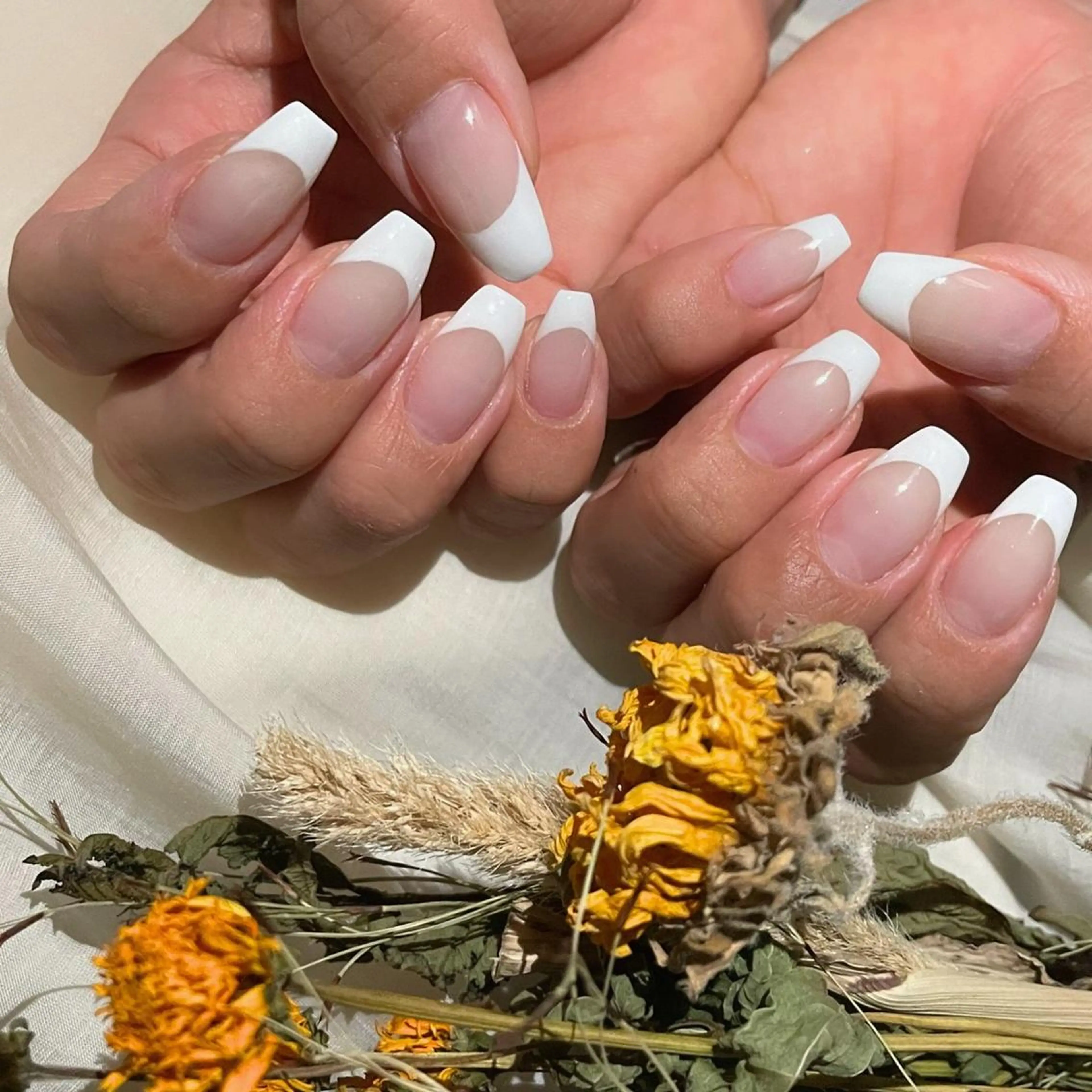 ネイル アートネイル フレンチネイル ジェルネイル 韓国ネイル 持ち込み nail salon mieux(ミュー)のネイルデザイン